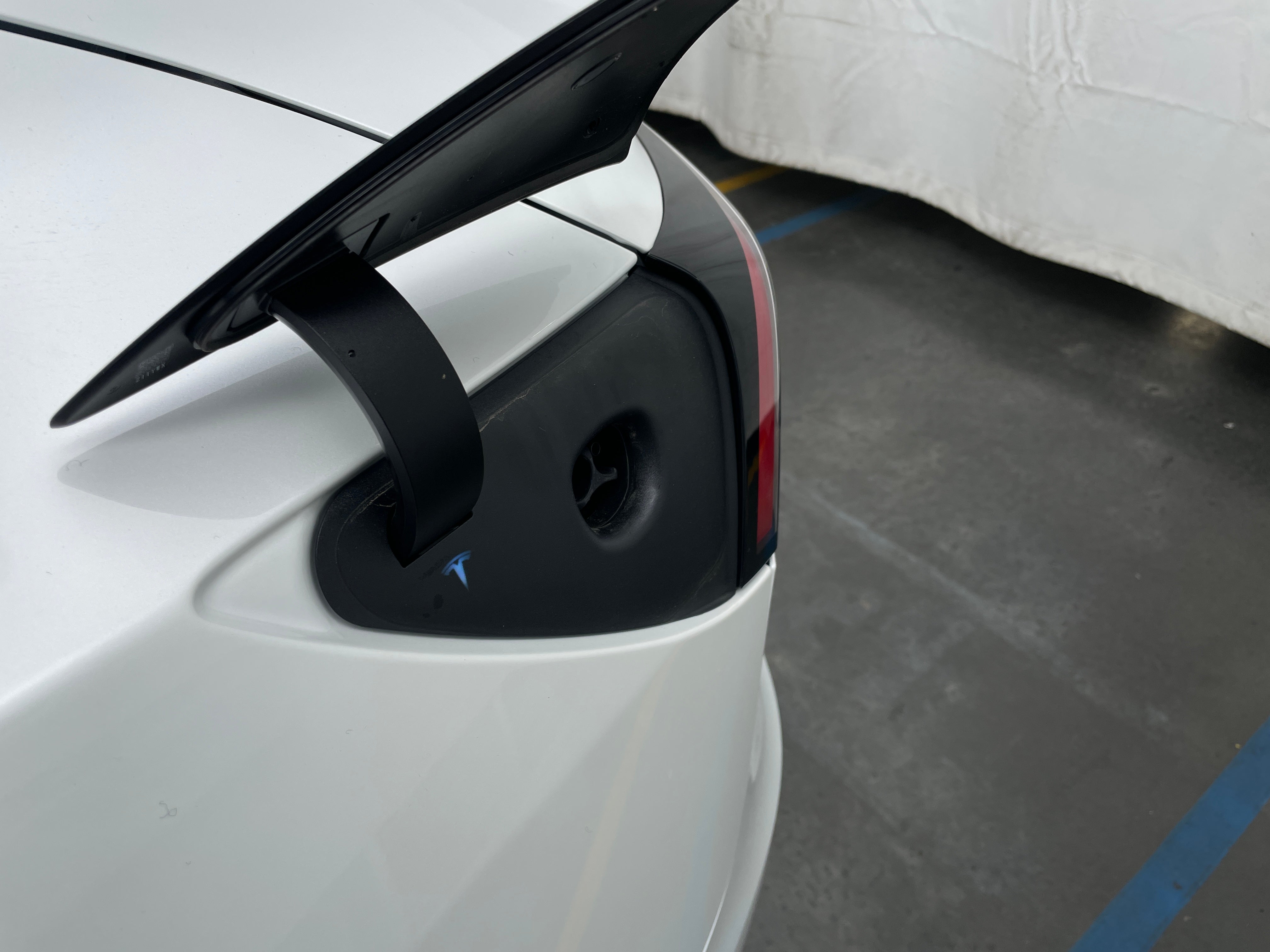 Used 2025 Tesla Model 3 Performance with VIN 5YJ3E1EA0SF034613 for sale in Oak Creek, WI