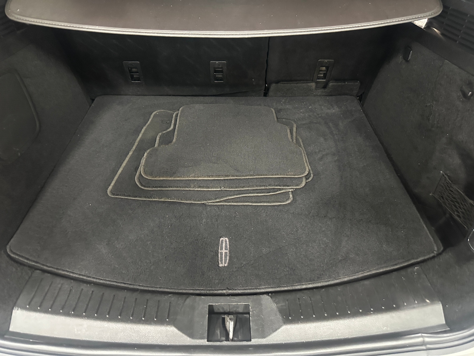 Thumbnail: 2019 Lincoln MKC - 6