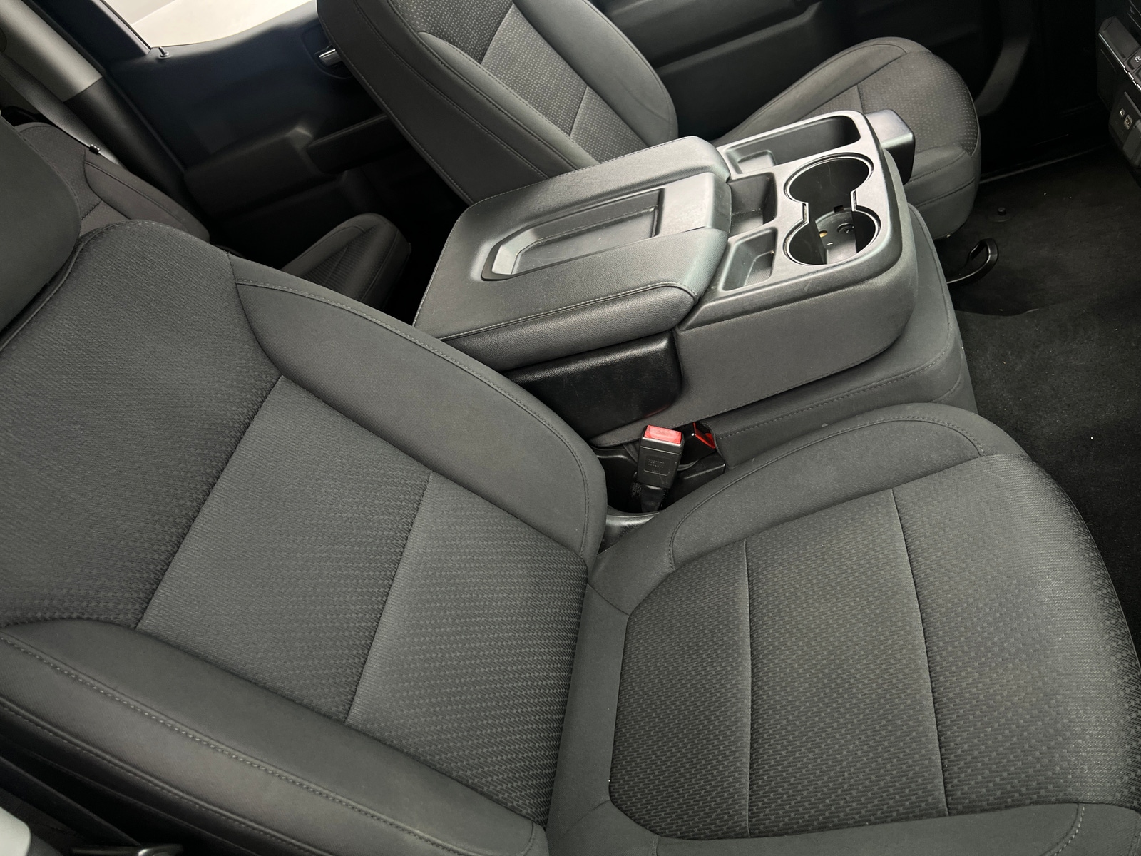 Thumbnail: 2021 Chevrolet Silverado 1500 - 2