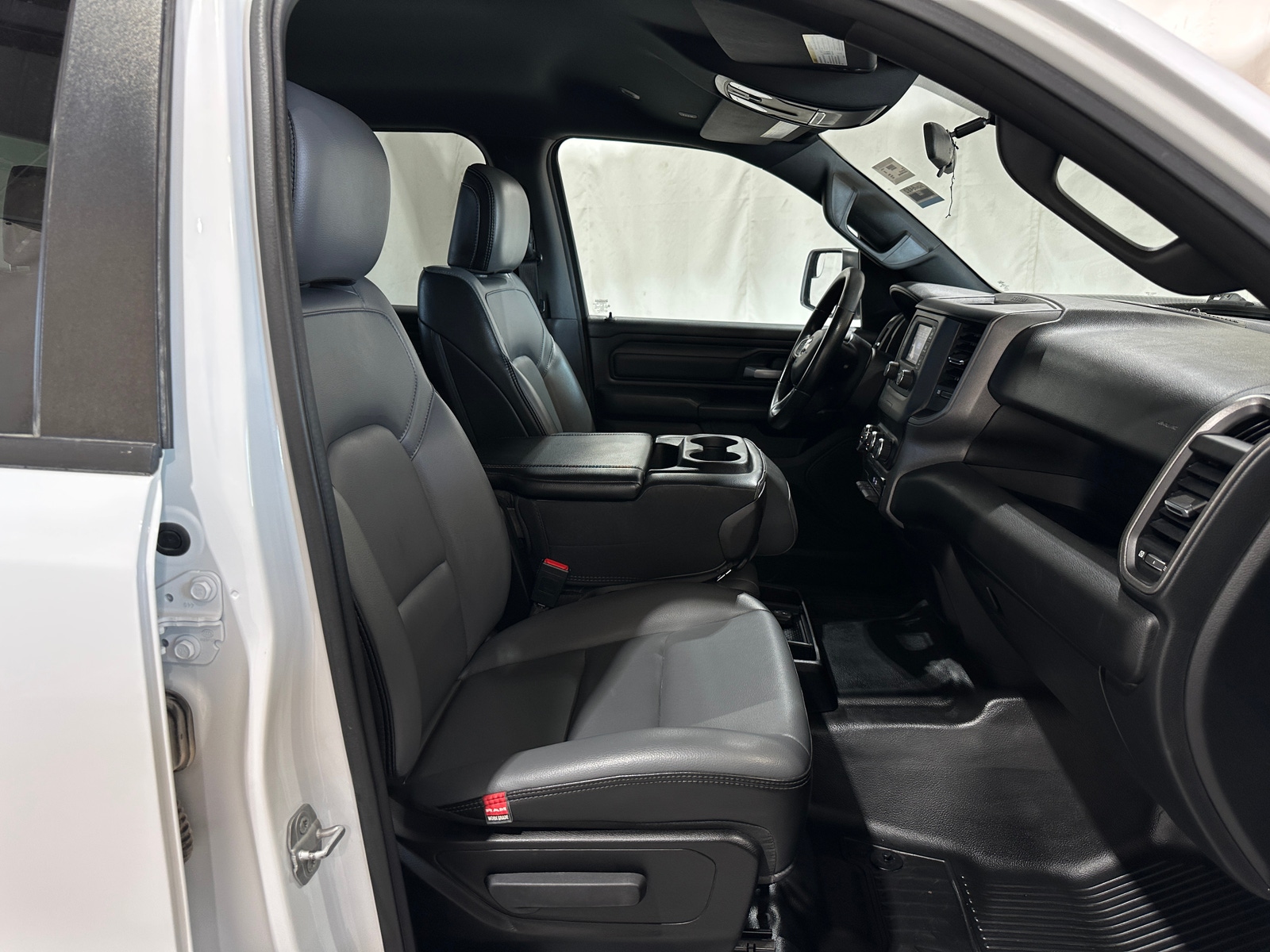 Thumbnail: 2022 RAM 1500 - 2