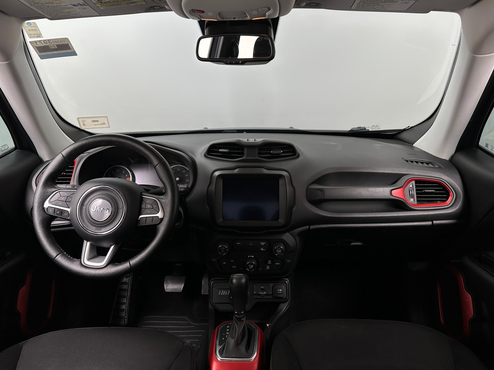 Thumbnail: 2021 Jeep Renegade - 3