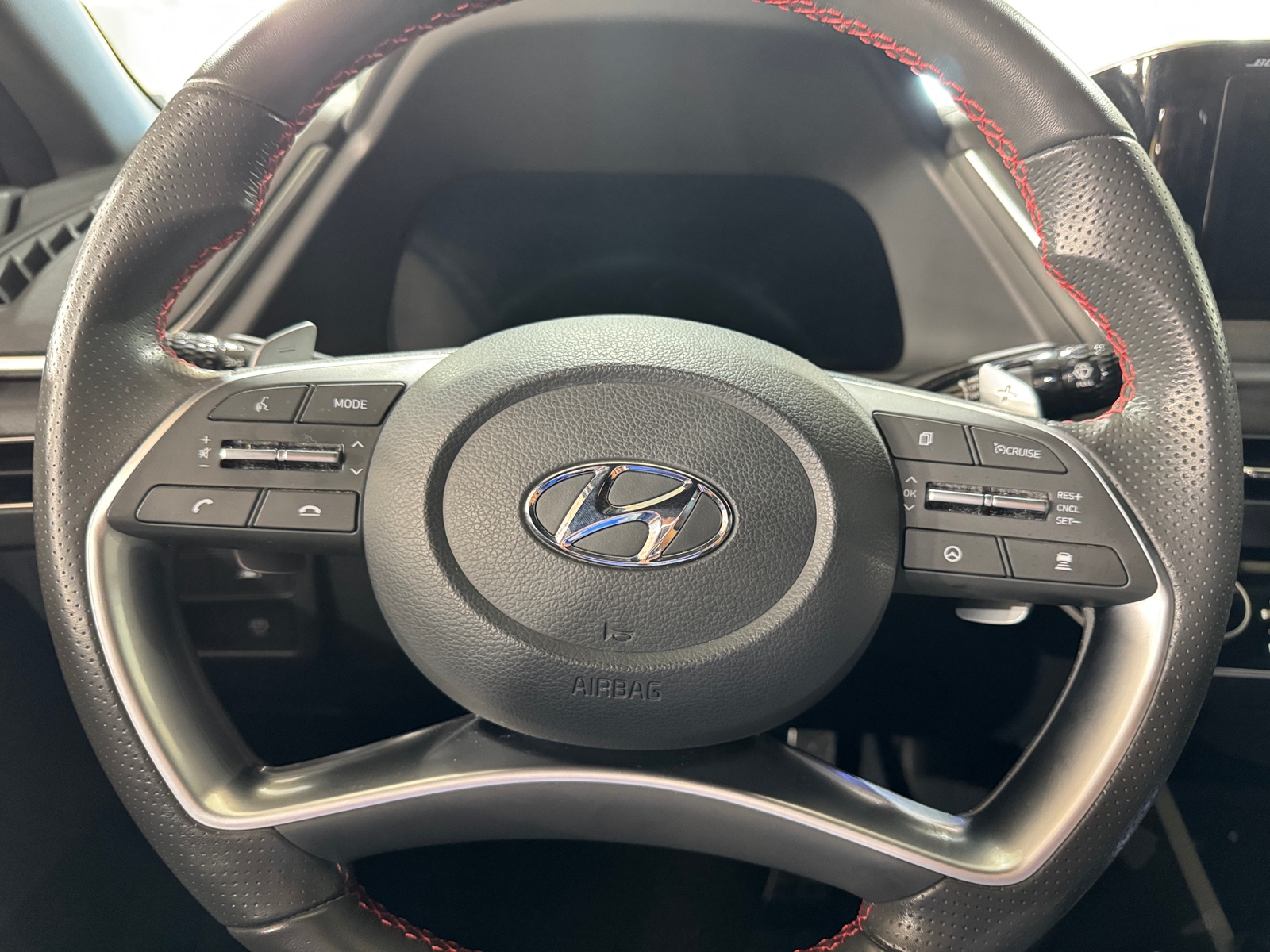 Thumbnail: 2023 Hyundai Sonata - 4