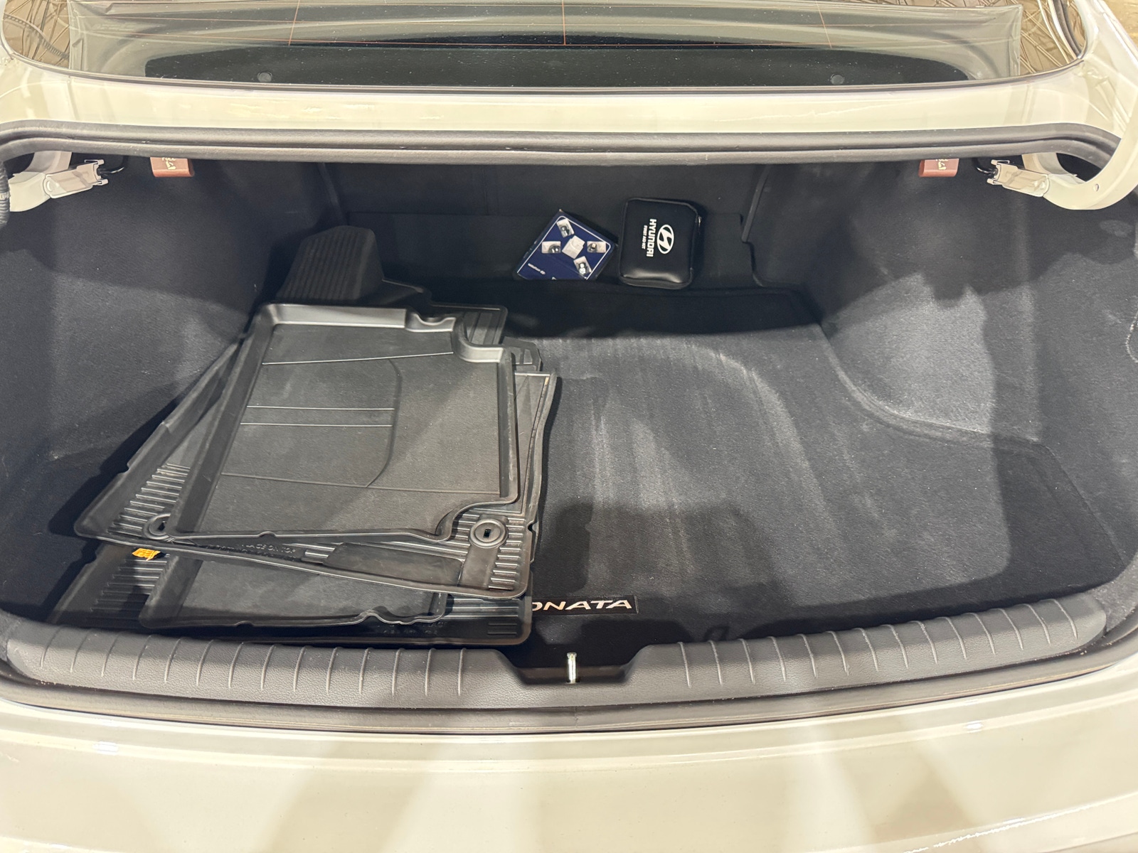 Thumbnail: 2023 Hyundai Sonata - 6