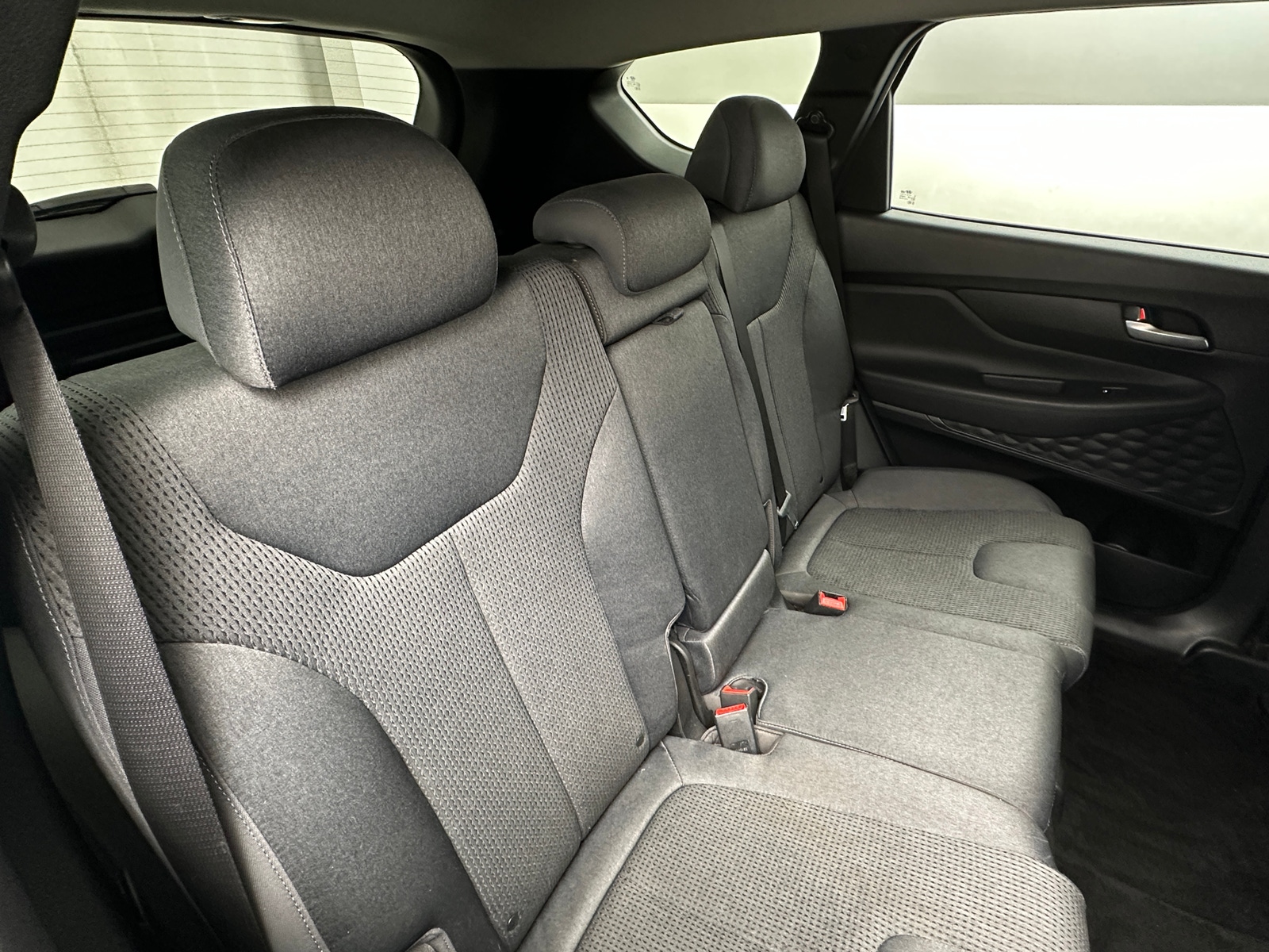 Thumbnail: 2021 Hyundai Santa Fe - 6