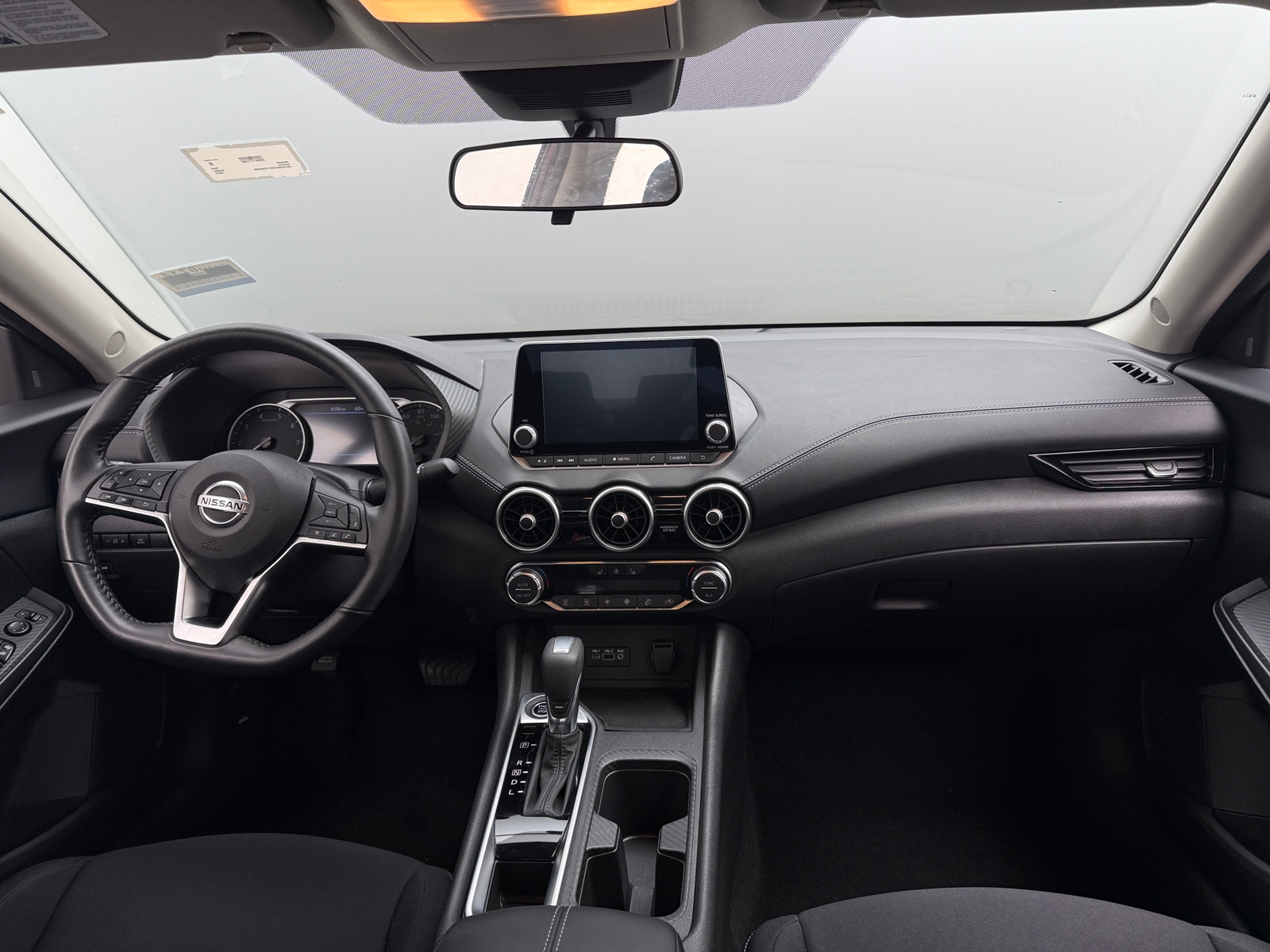 Thumbnail: 2023 Nissan Sentra - 3