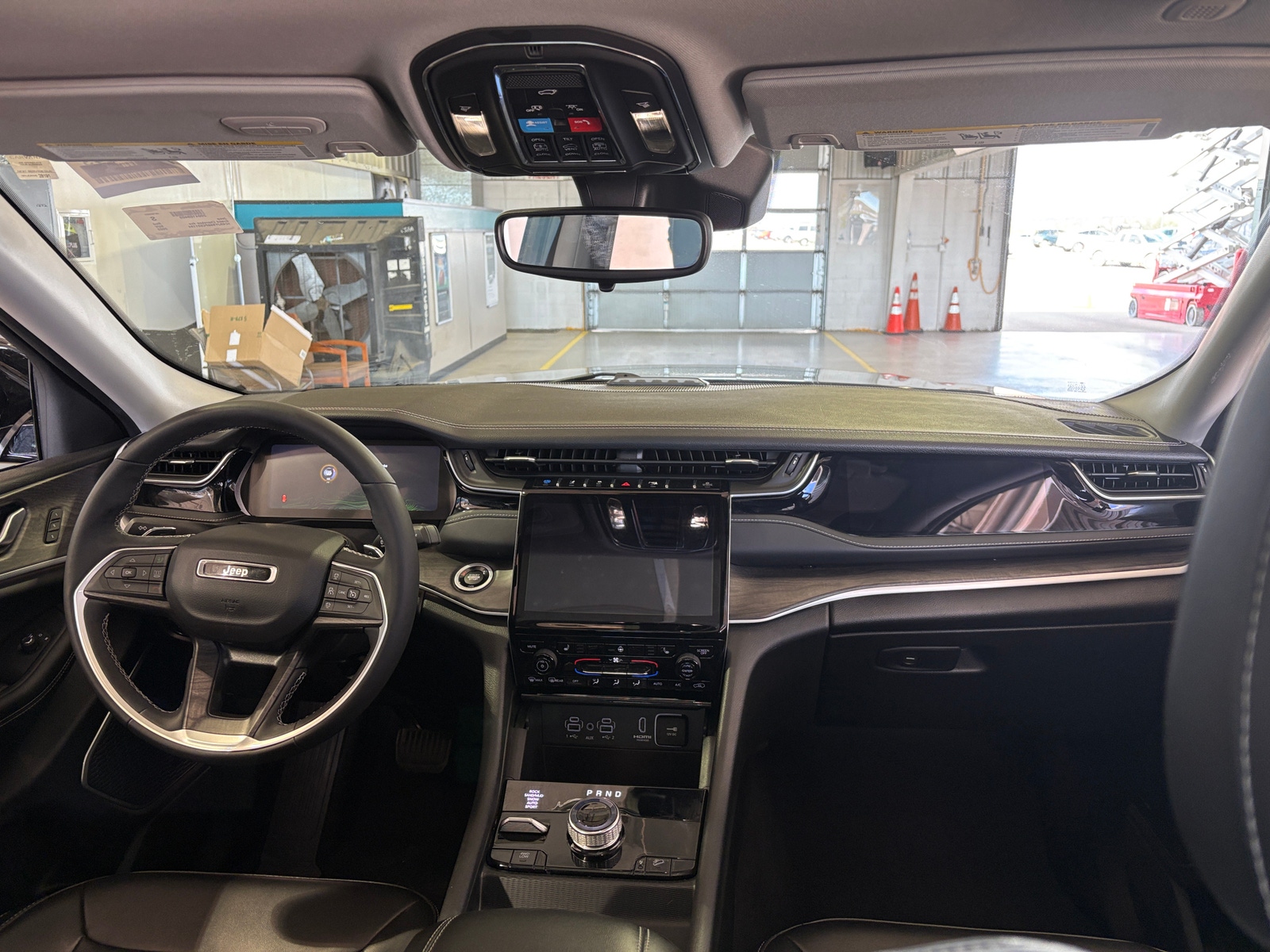 Thumbnail: 2023 Jeep Grand Cherokee - 2