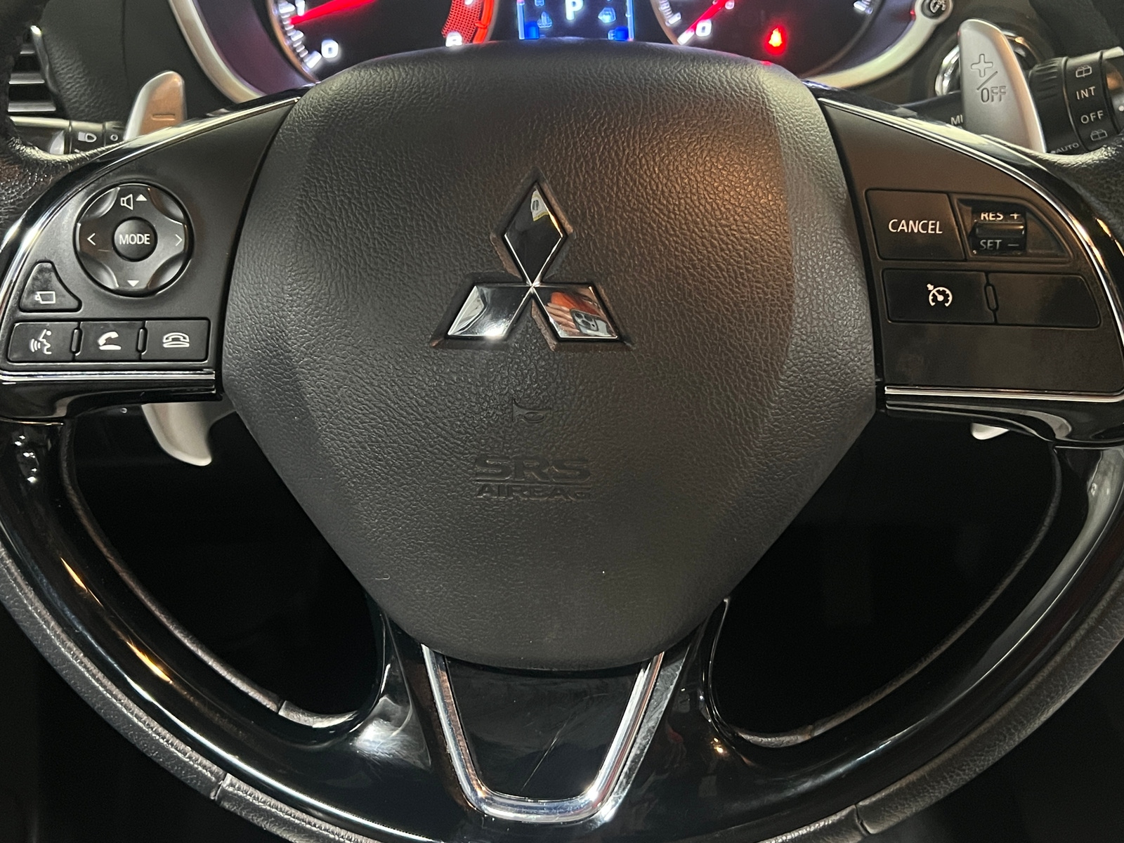 Thumbnail: 2022 Mitsubishi Eclipse Cross - 4