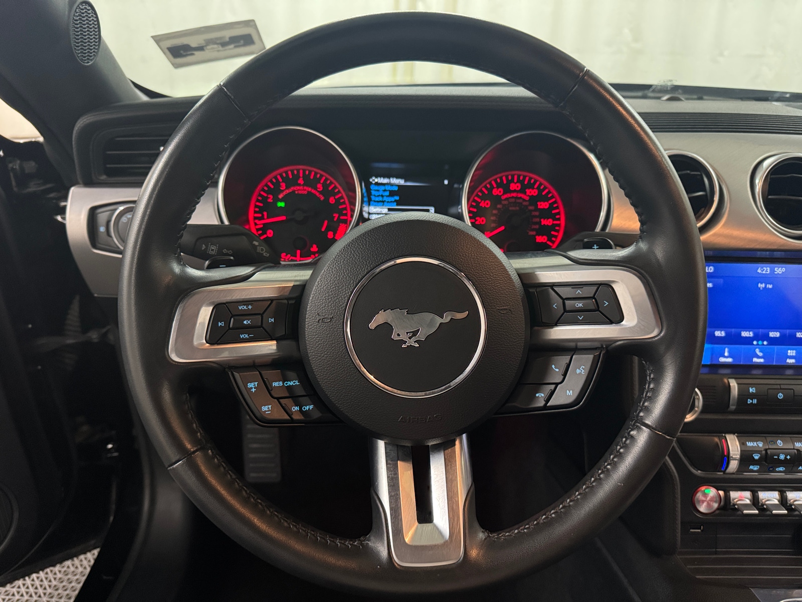 Thumbnail: 2022 Ford Mustang - 4