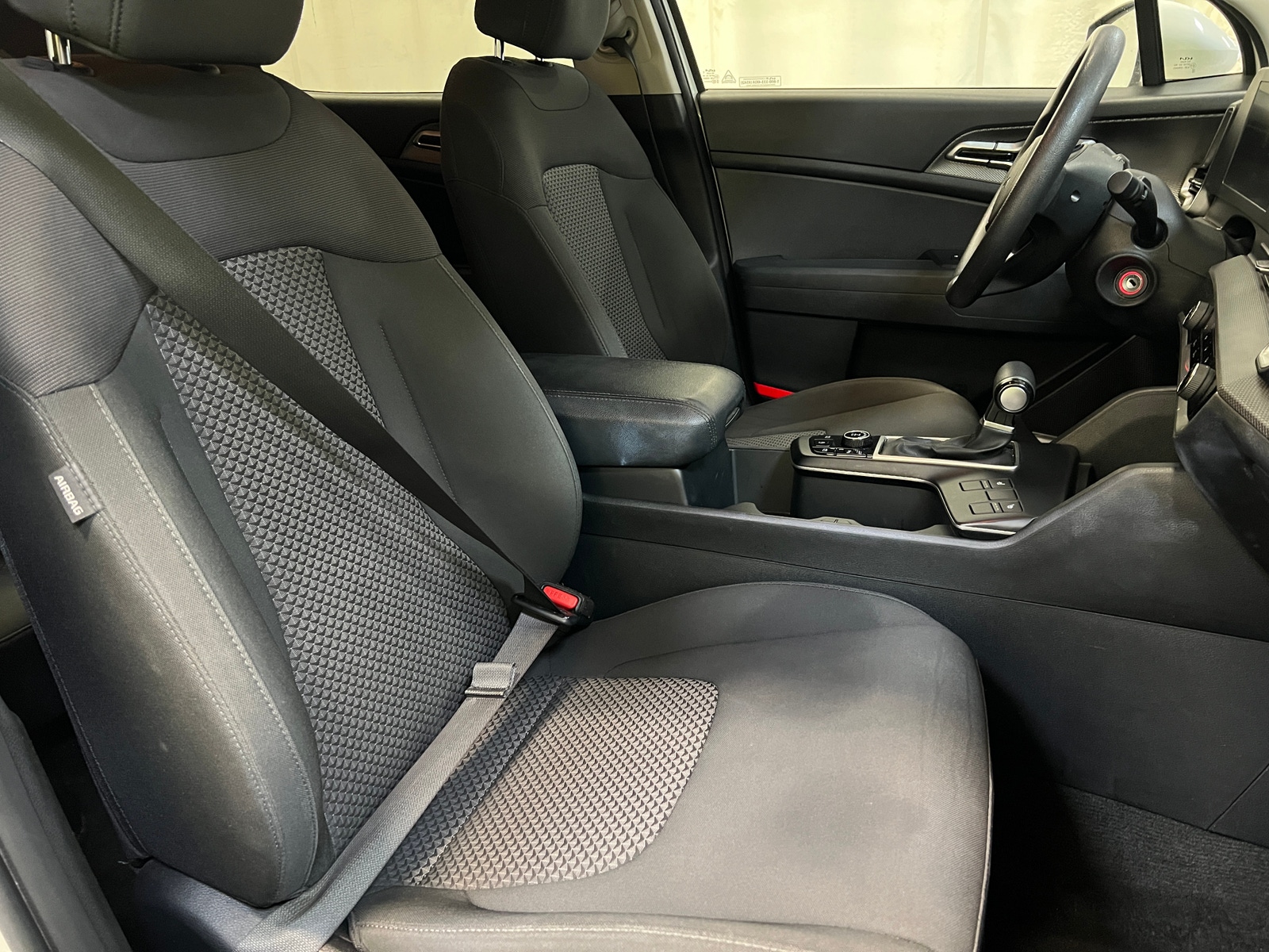 Thumbnail: 2023 Kia Sportage - 2