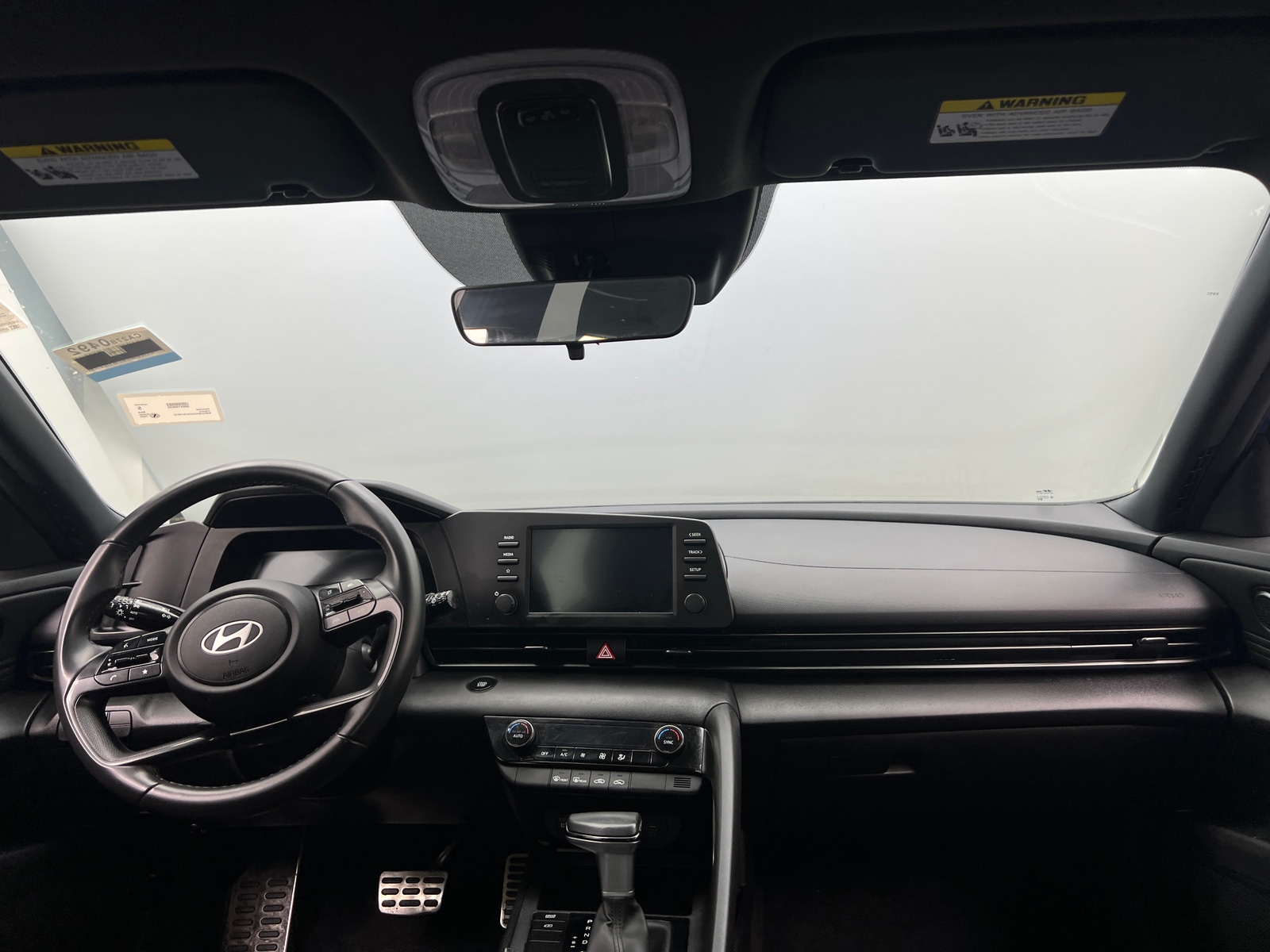 Thumbnail: 2025 Hyundai Elantra - 3