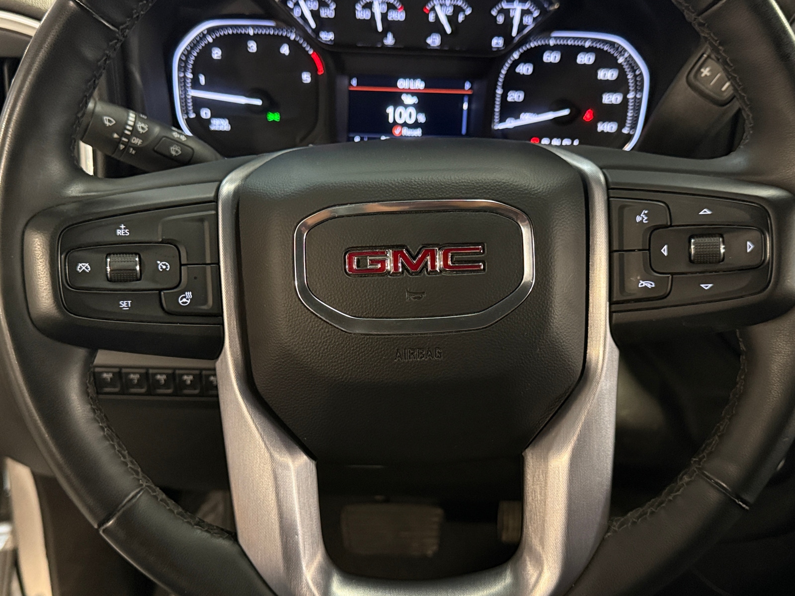 Thumbnail: 2023 GMC Sierra 2500 - 4