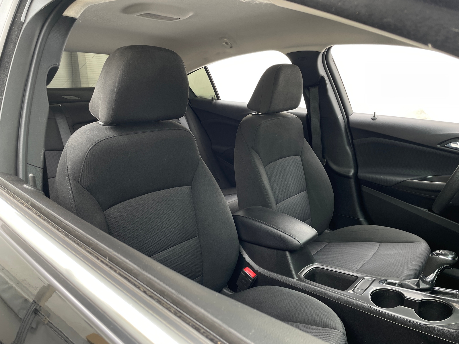 Thumbnail: 2018 Chevrolet Cruze - 2