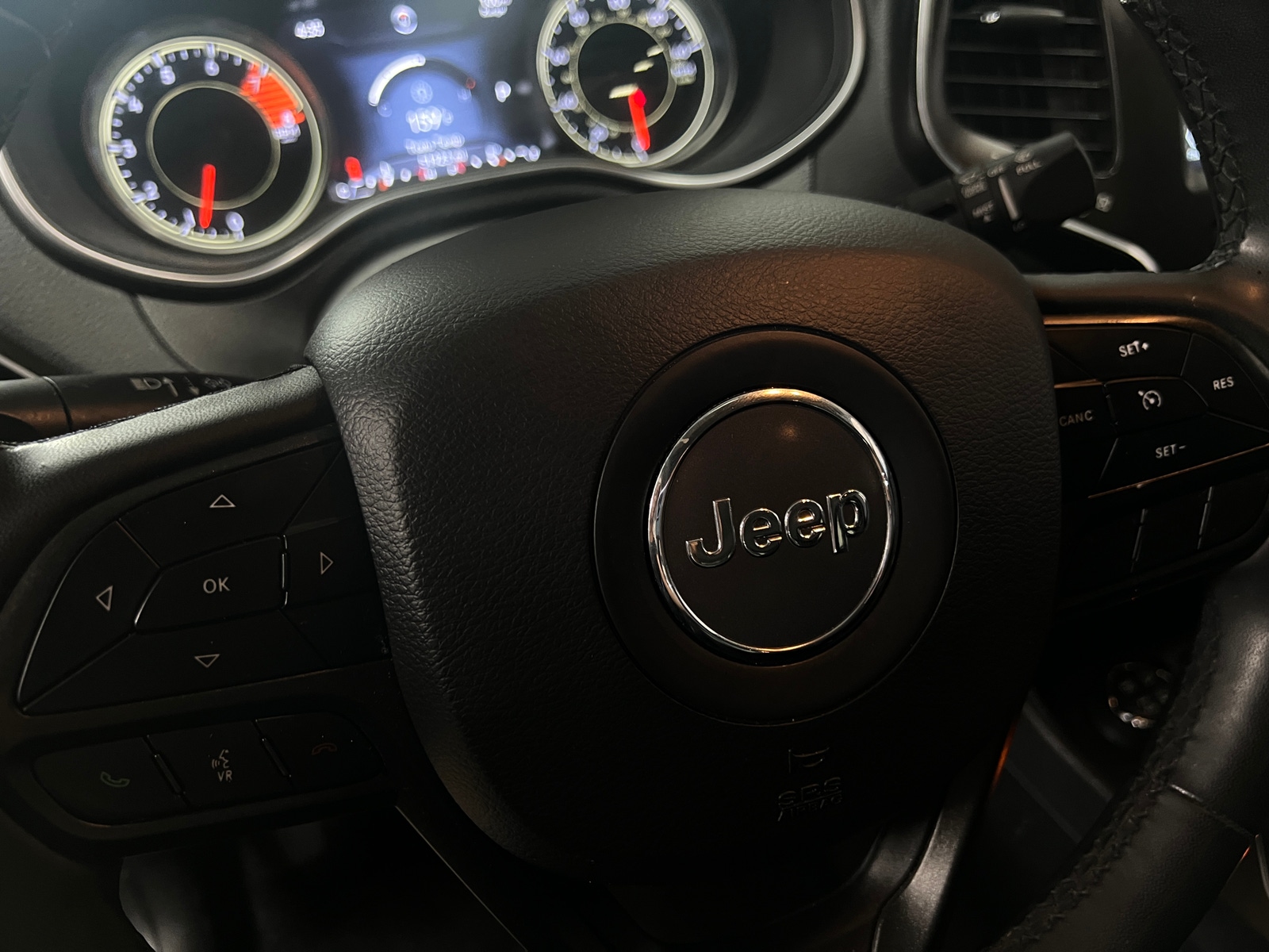 Thumbnail: 2022 Jeep Cherokee - 5