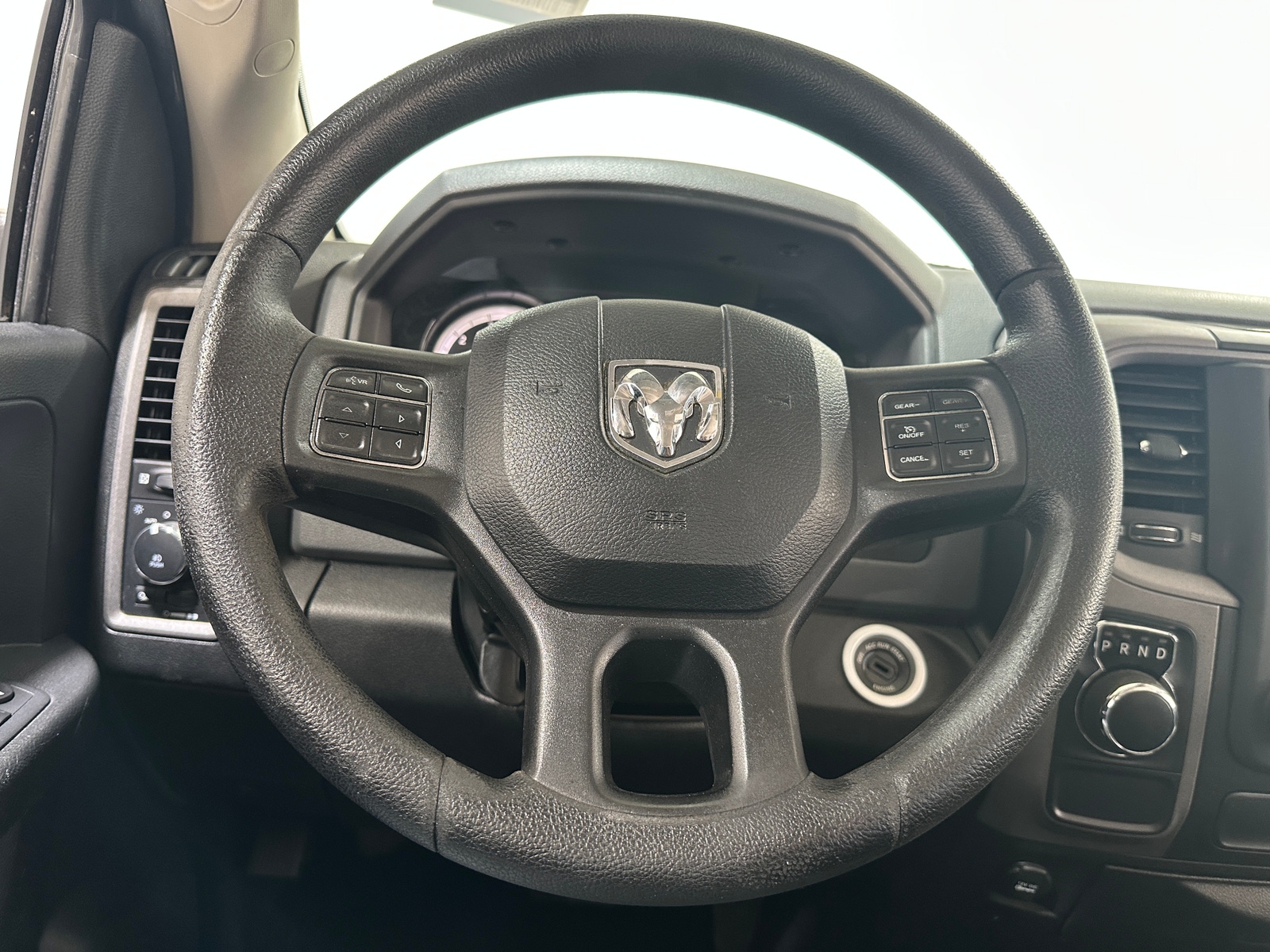 Thumbnail: 2019 RAM 1500 Classic - 5