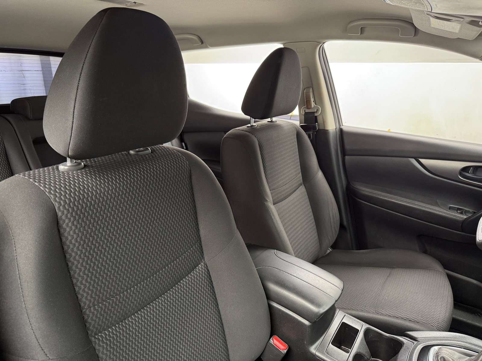 Thumbnail: 2020 Nissan Rogue Sport - 2