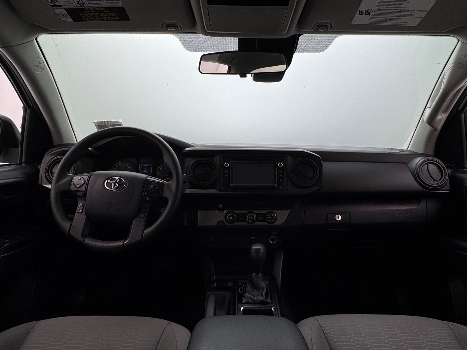 Thumbnail: 2019 Toyota Tacoma - 3