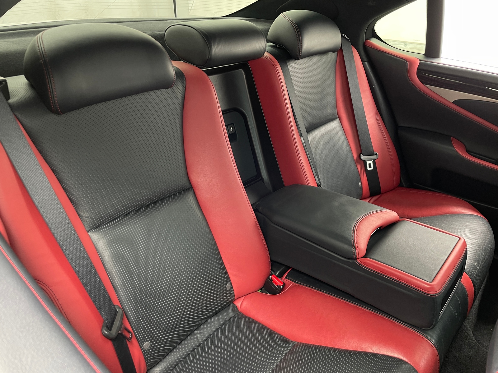 Thumbnail: 2015 Lexus LS - 5