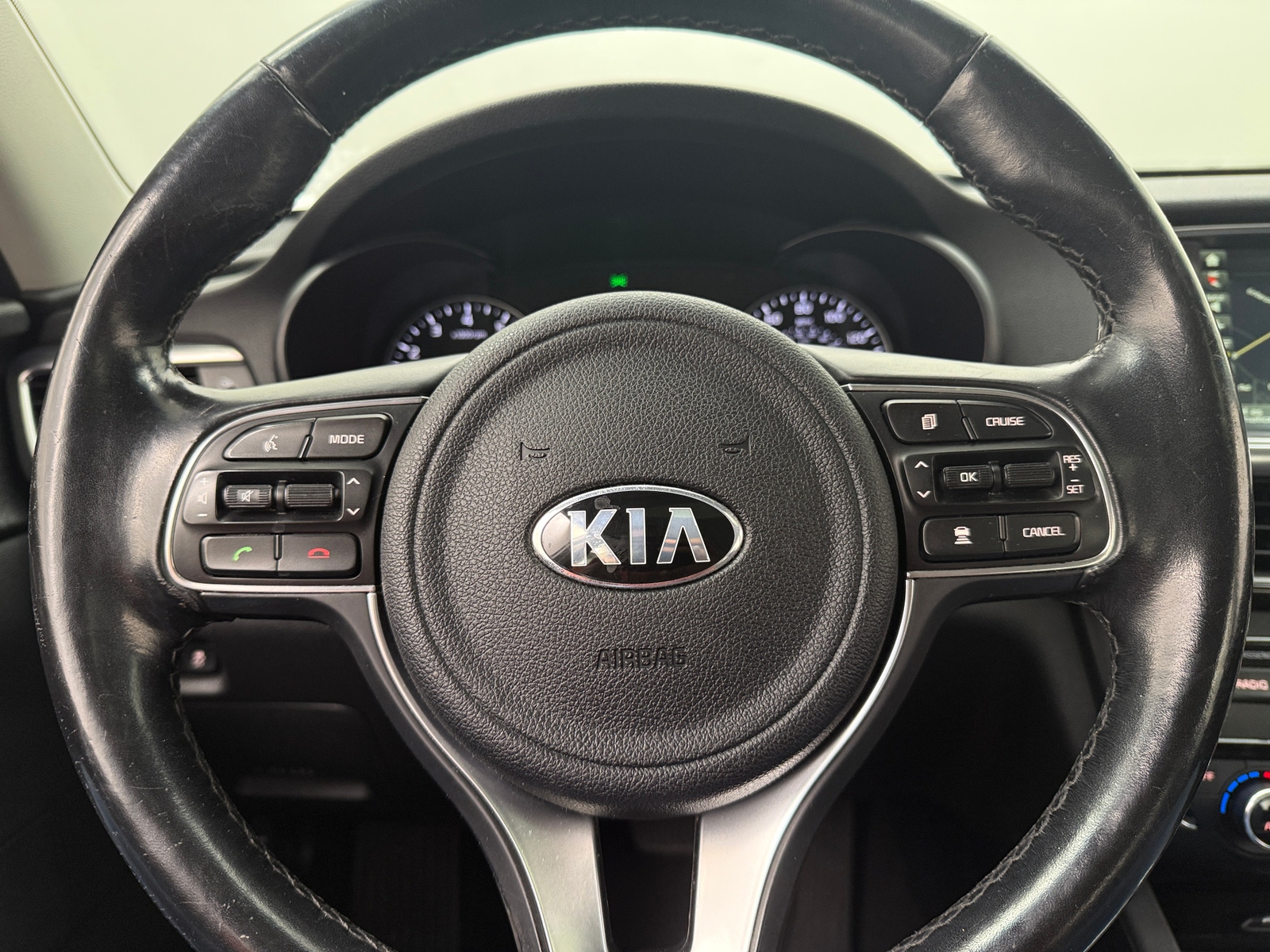Thumbnail: 2017 Kia Optima - 4