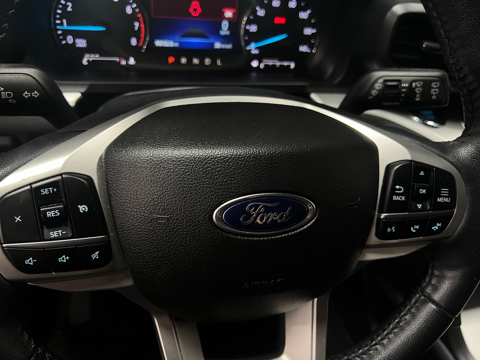 Thumbnail: 2022 Ford Explorer - 5