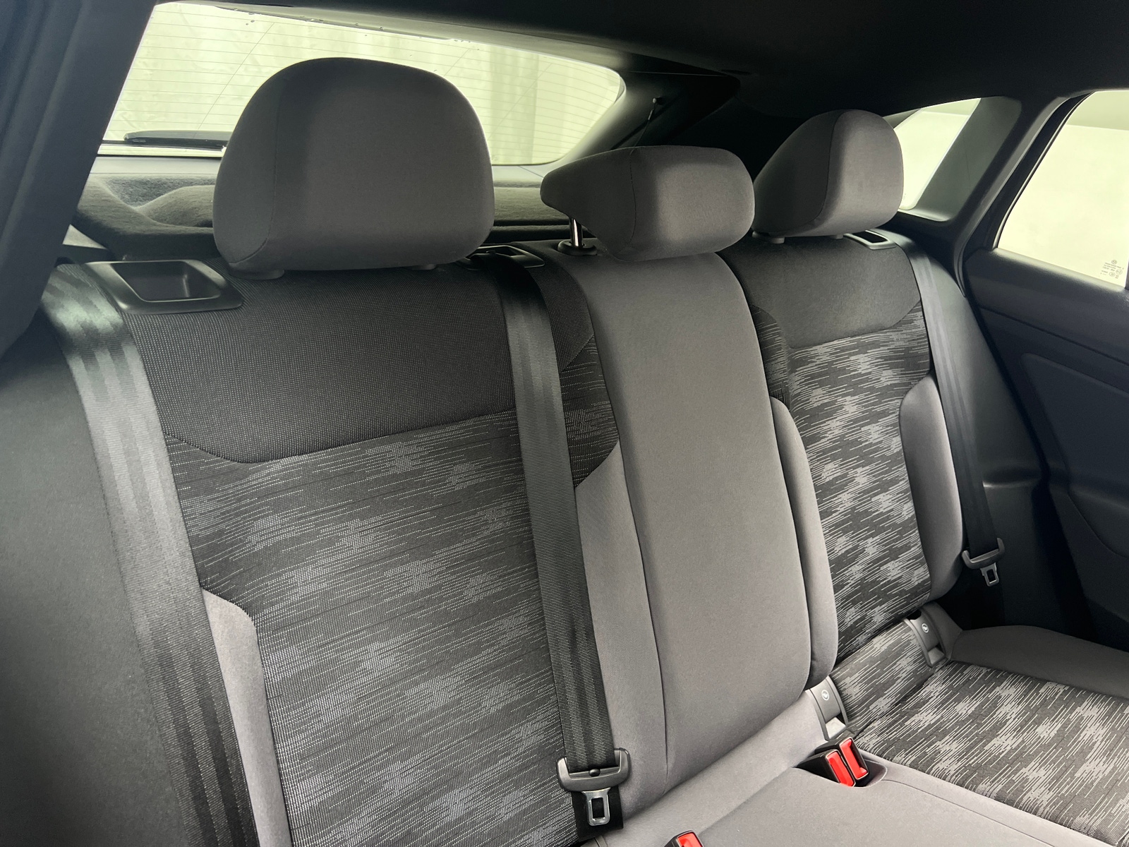 Thumbnail: 2022 Volkswagen ID.4 - 6