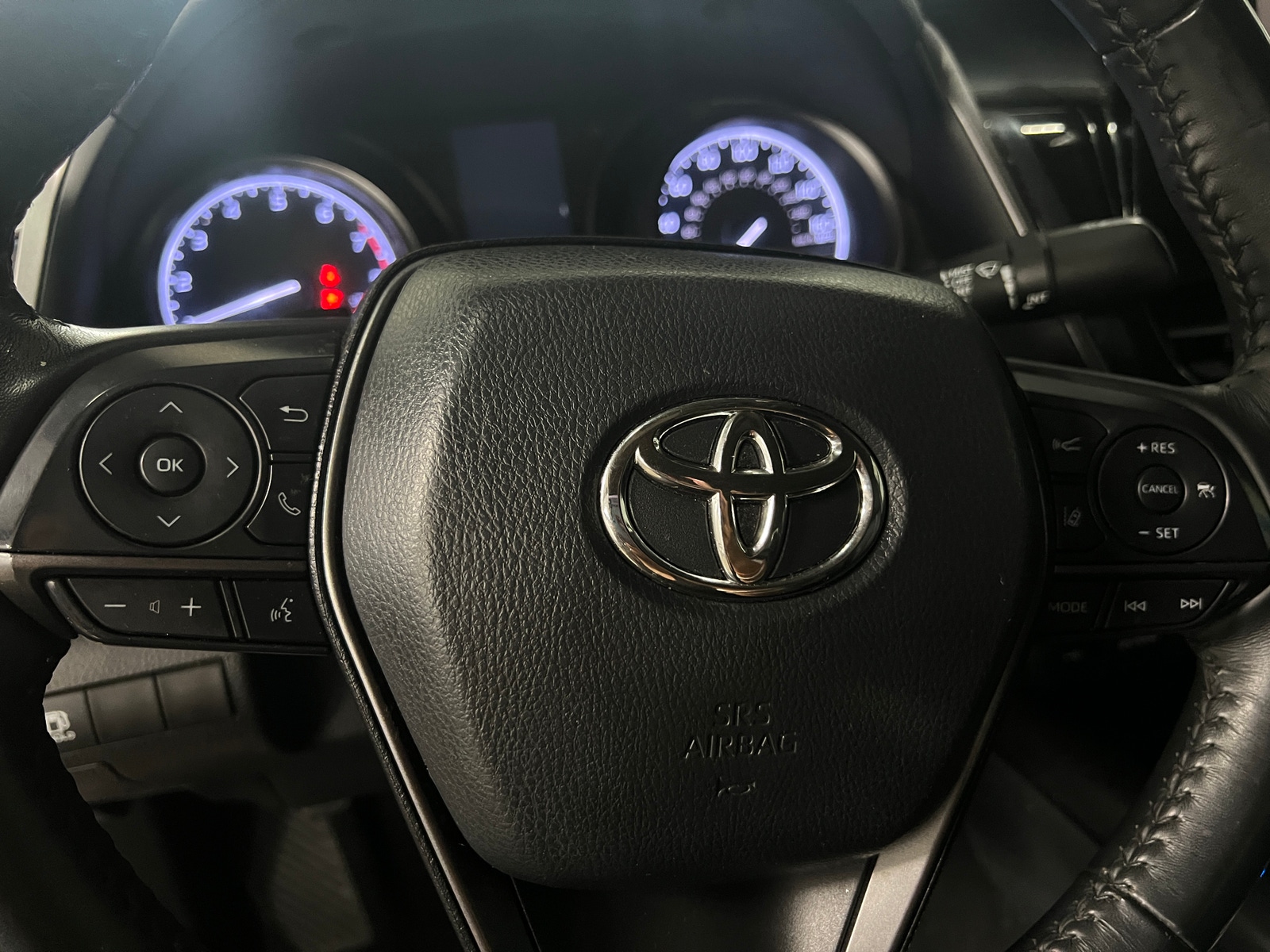 Thumbnail: 2023 Toyota Camry - 4