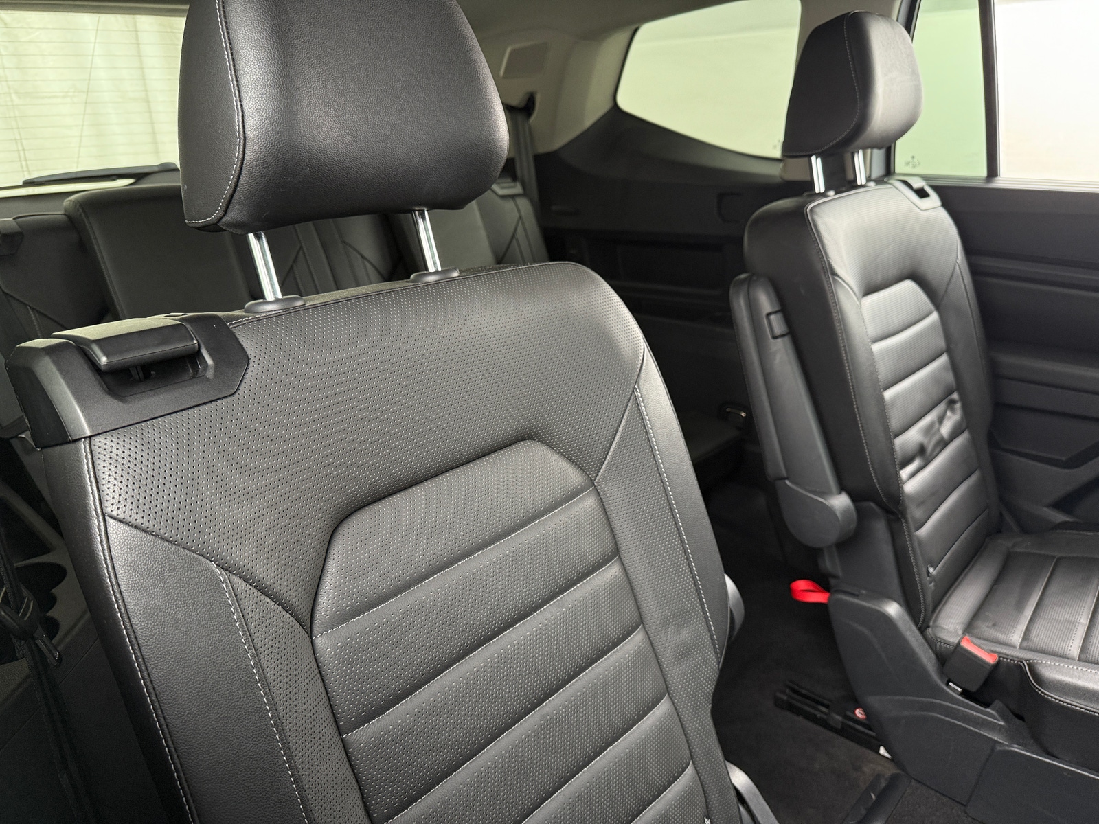 Thumbnail: 2019 Volkswagen Atlas - 5