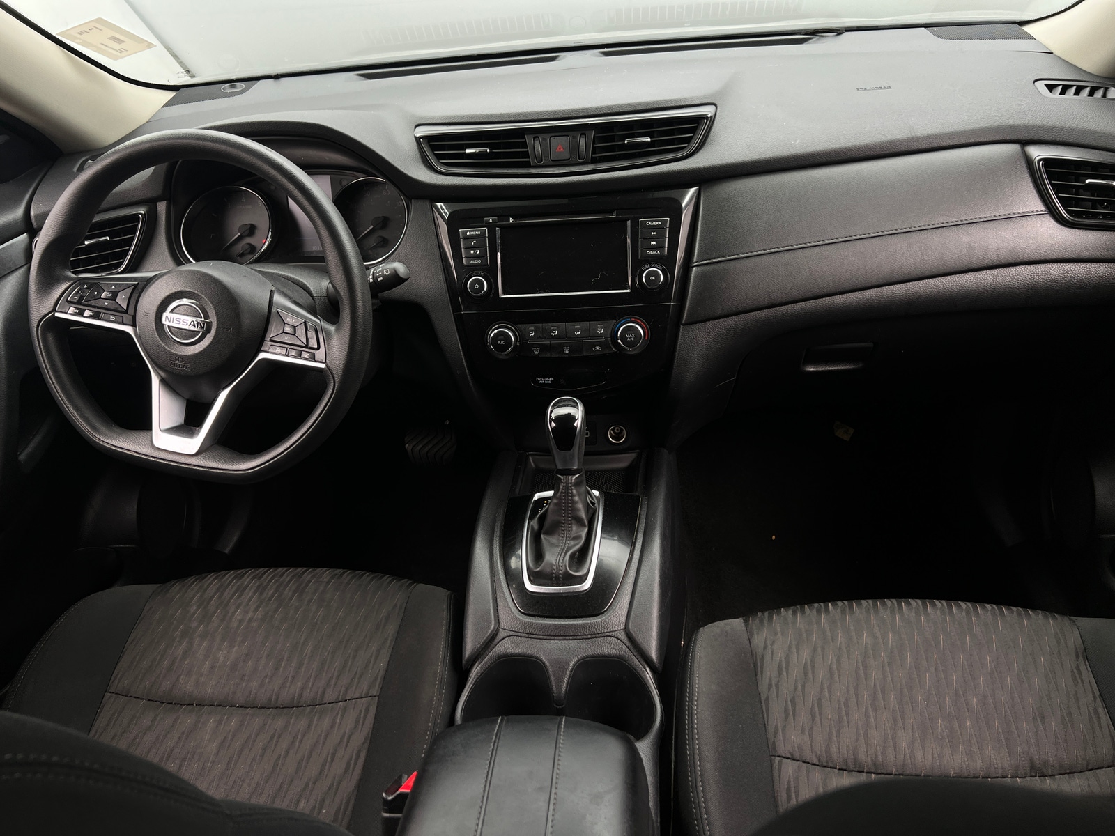 Thumbnail: 2020 Nissan Rogue - 3