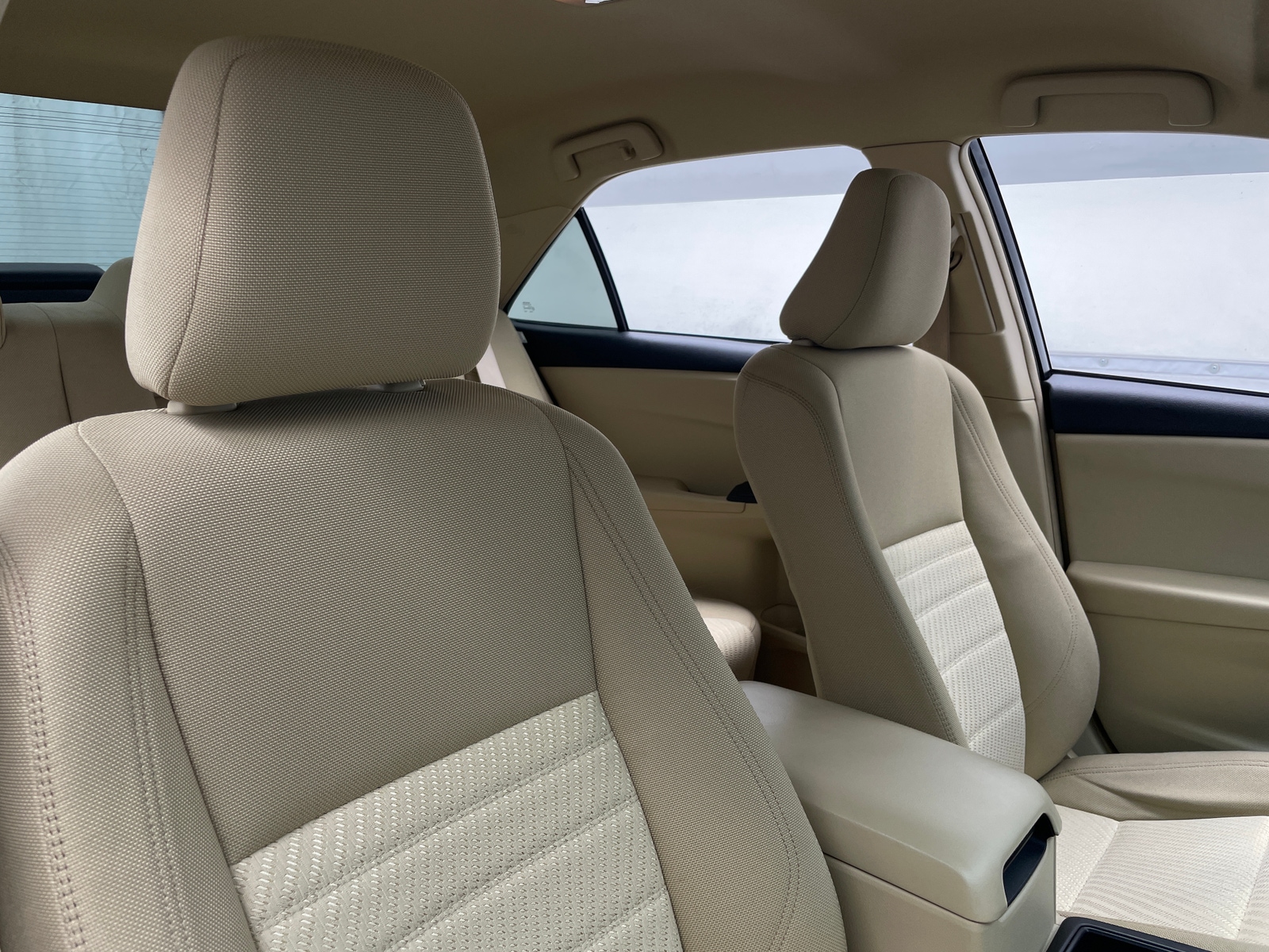 Thumbnail: 2016 Toyota Camry - 2