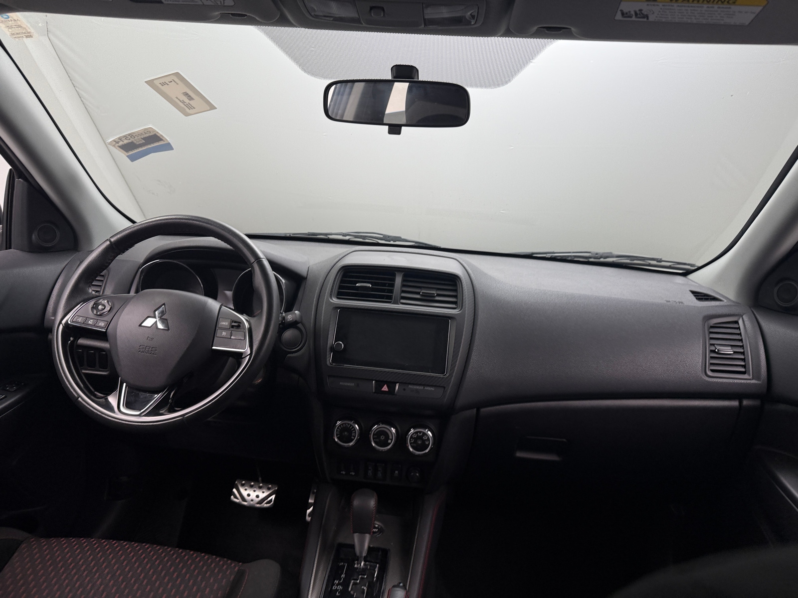 Thumbnail: 2019 Mitsubishi Outlander Sport - 3