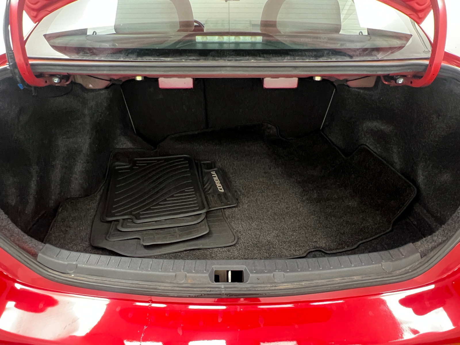 Thumbnail: 2011 Toyota Corolla - 7