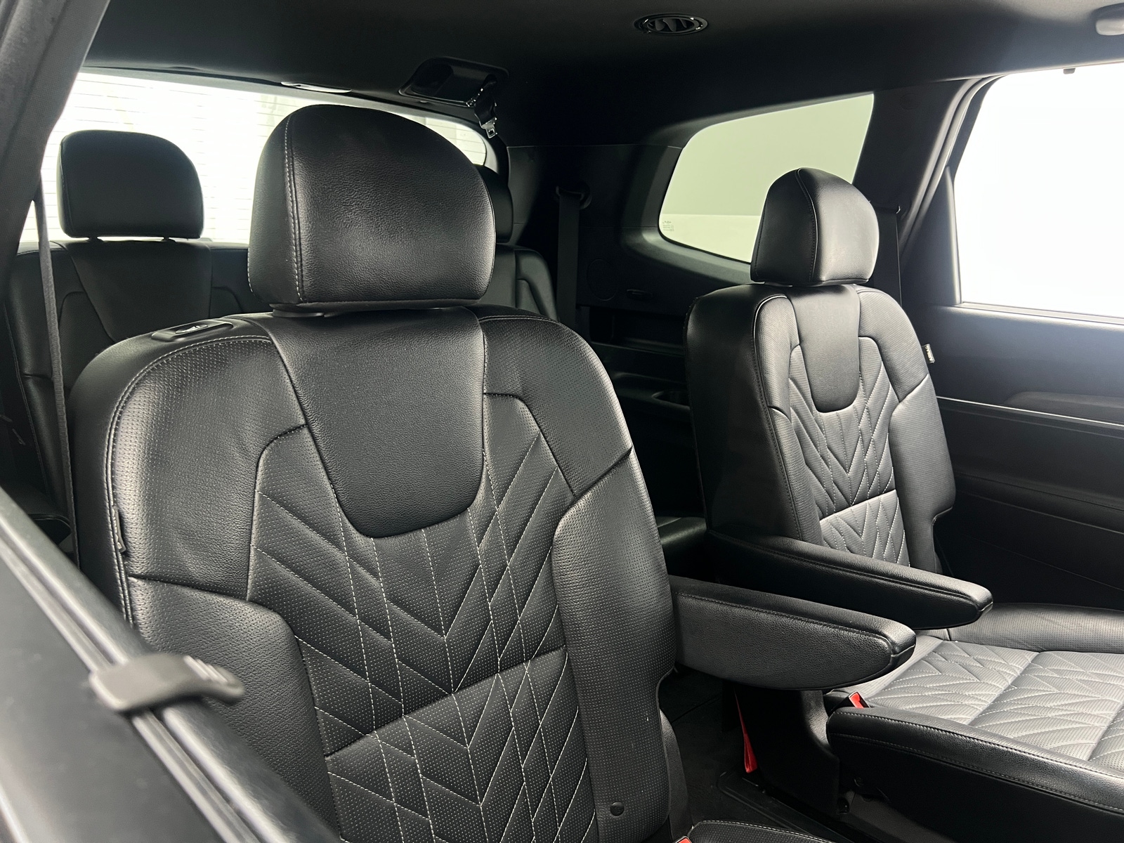 Thumbnail: 2023 Kia Telluride - 5