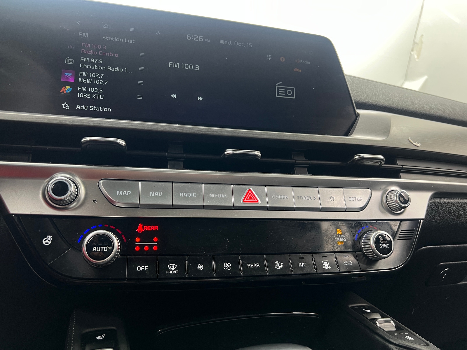 Thumbnail: 2023 Kia Telluride - 3