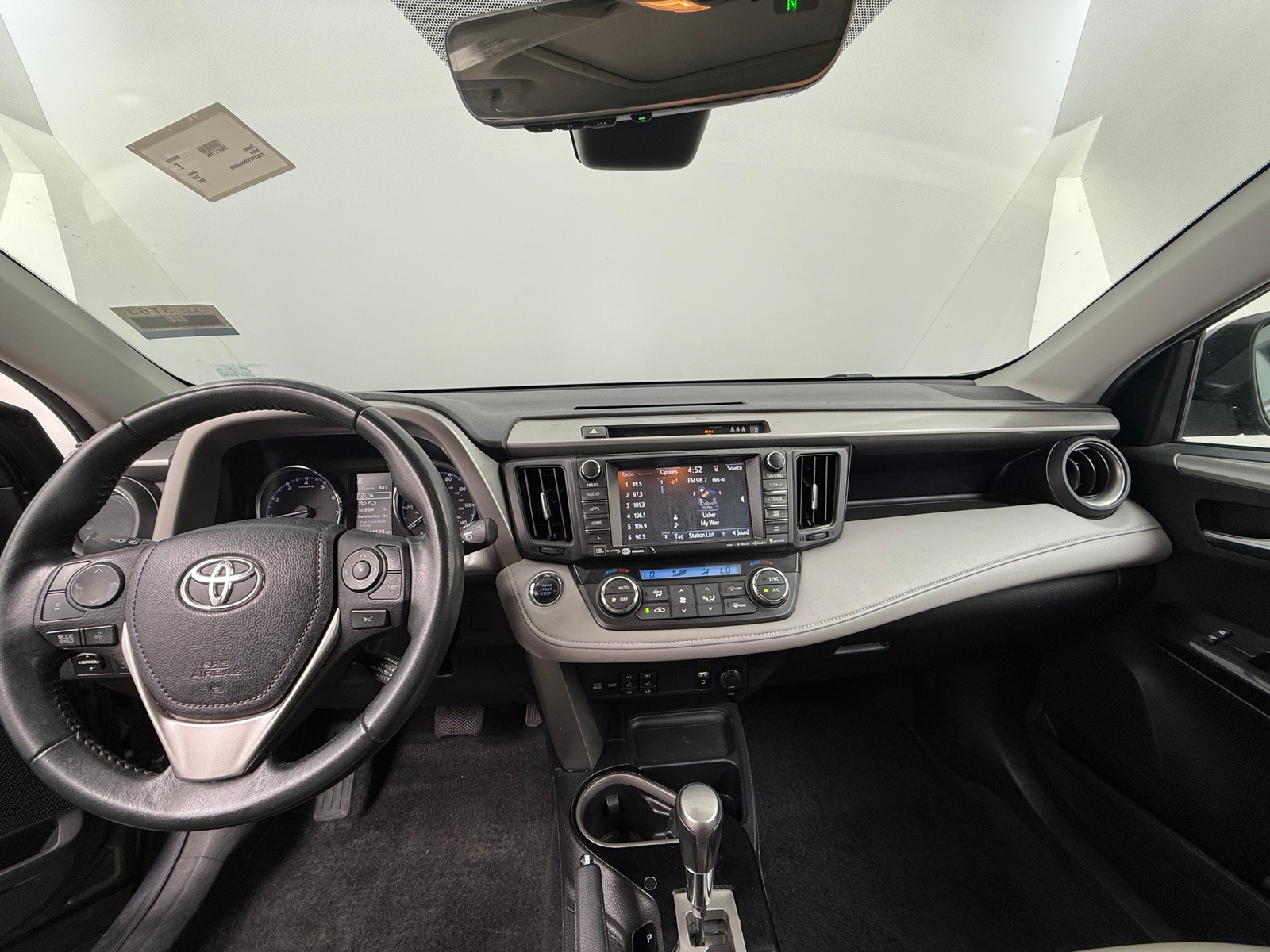 Thumbnail: 2017 Toyota RAV4 - 2