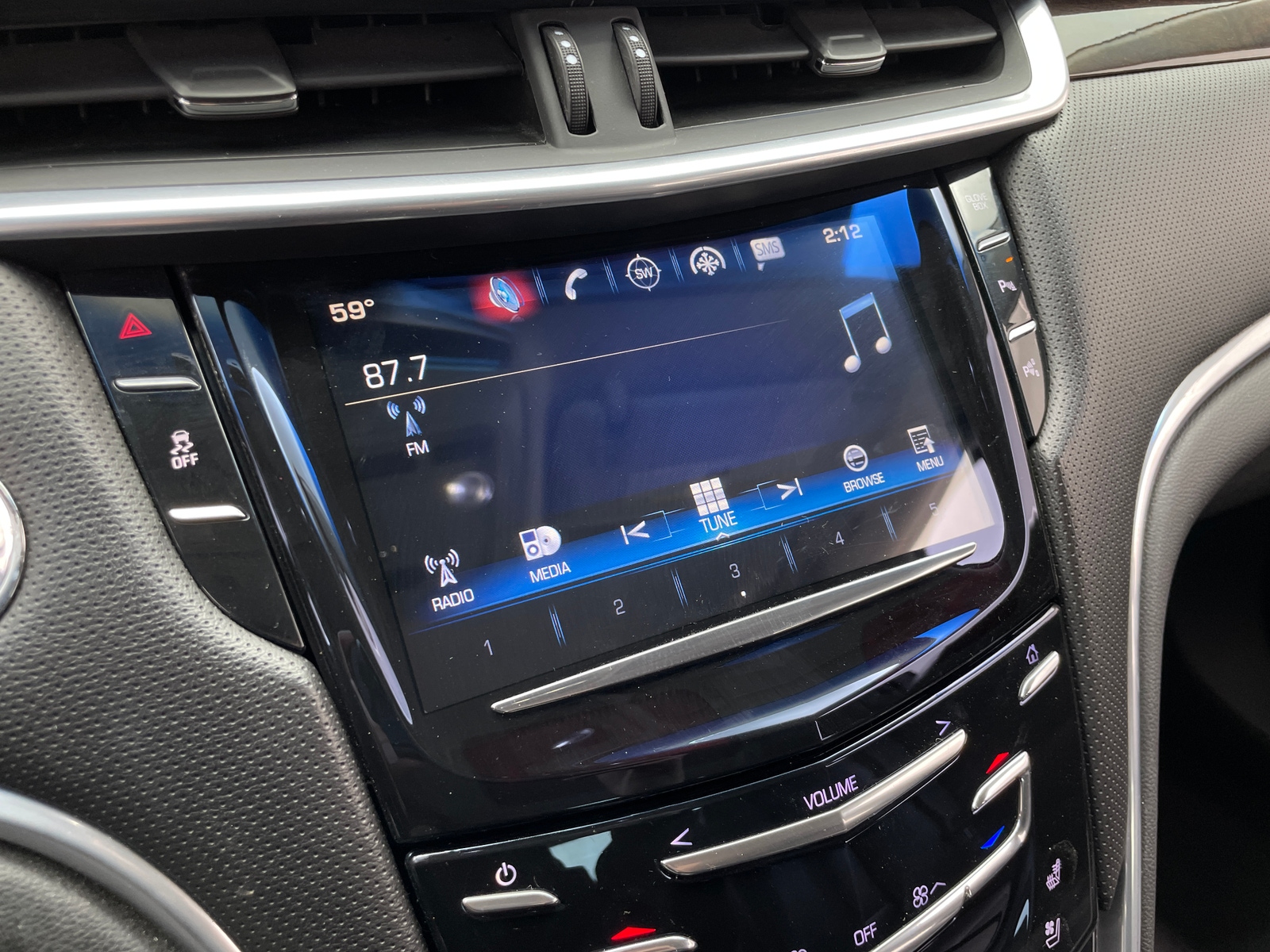 Thumbnail: 2017 Cadillac XTS - 3