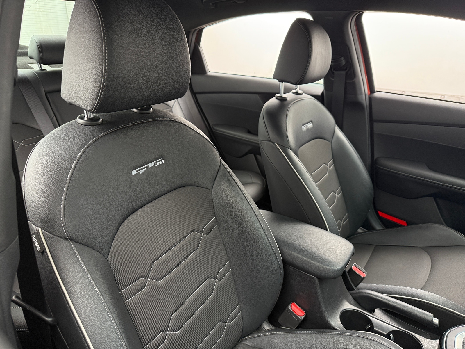 Thumbnail: 2021 Kia Forte - 2