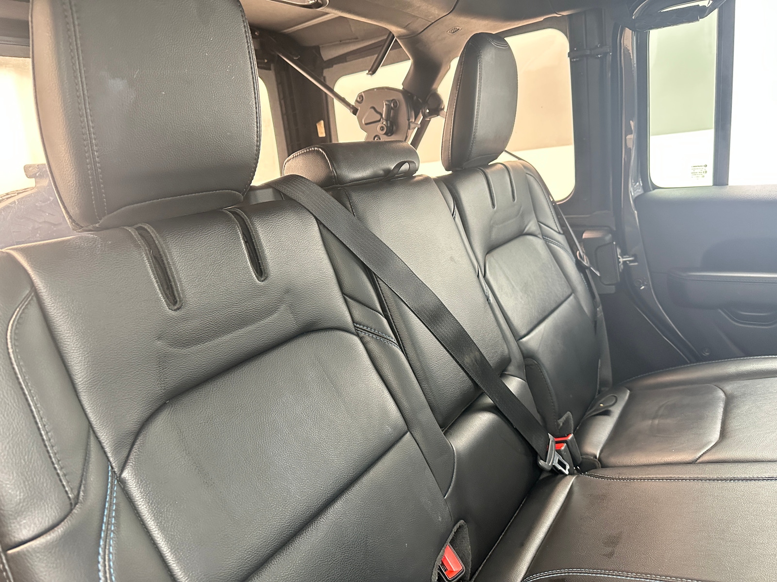 Thumbnail: 2021 Jeep Wrangler - 5