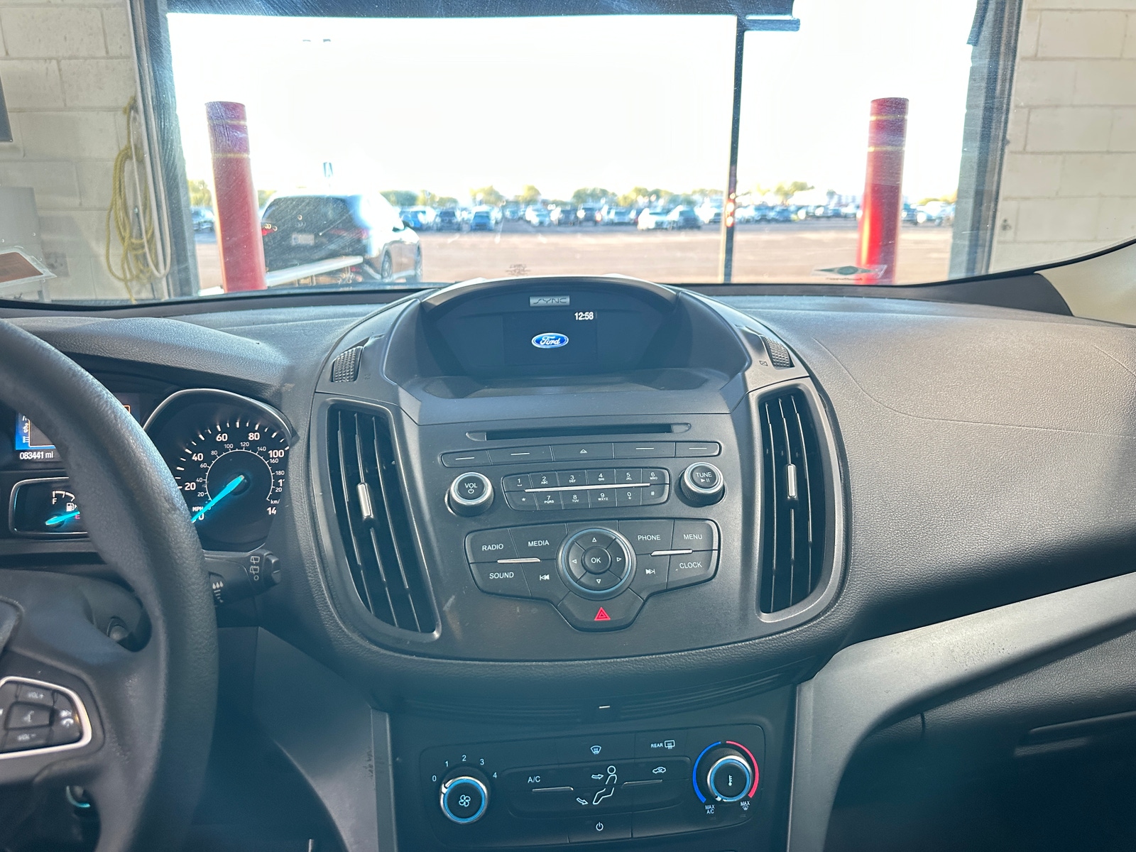 Thumbnail: 2017 Ford Escape - 4