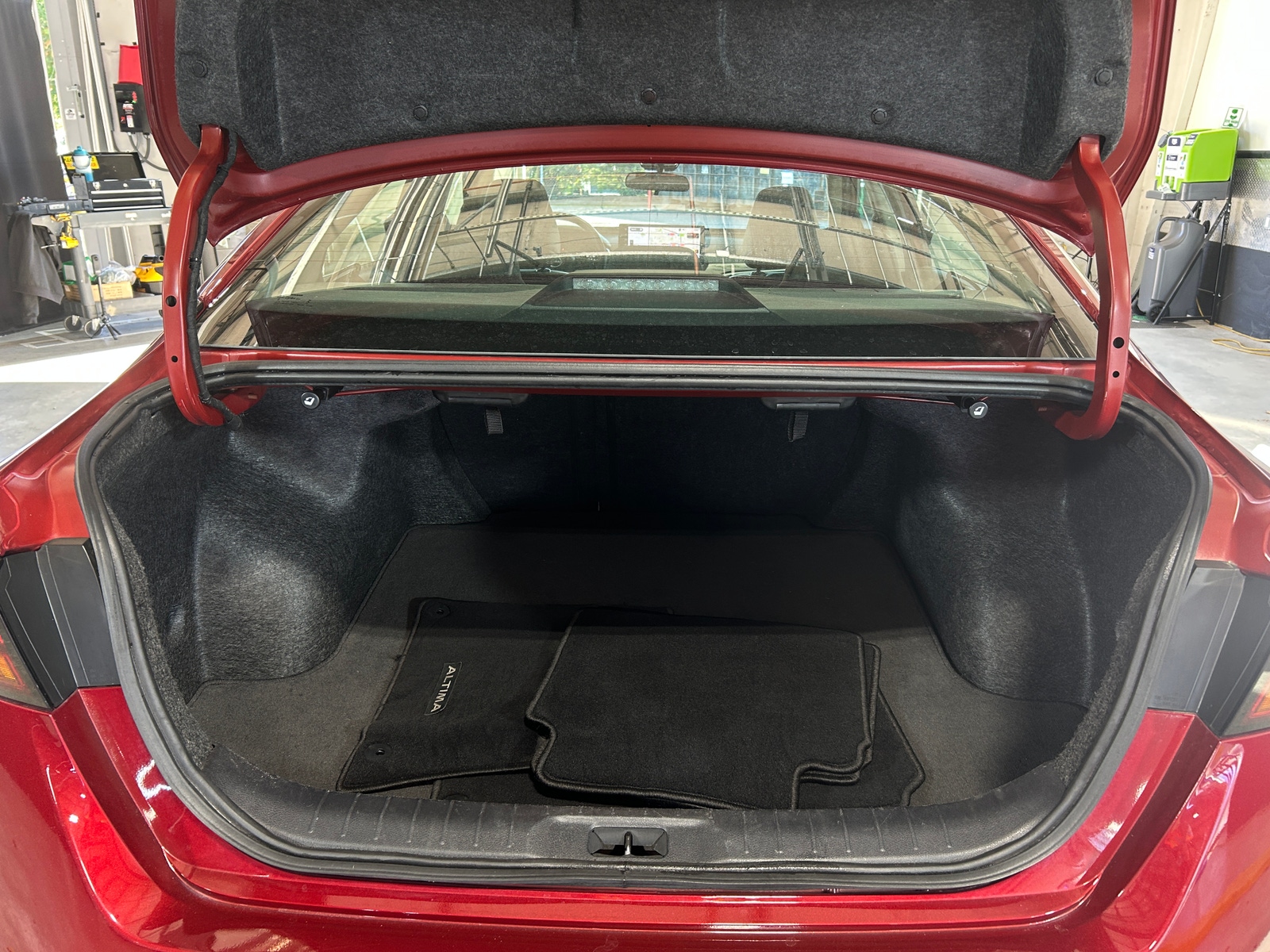 Thumbnail: 2024 Nissan Altima - 6