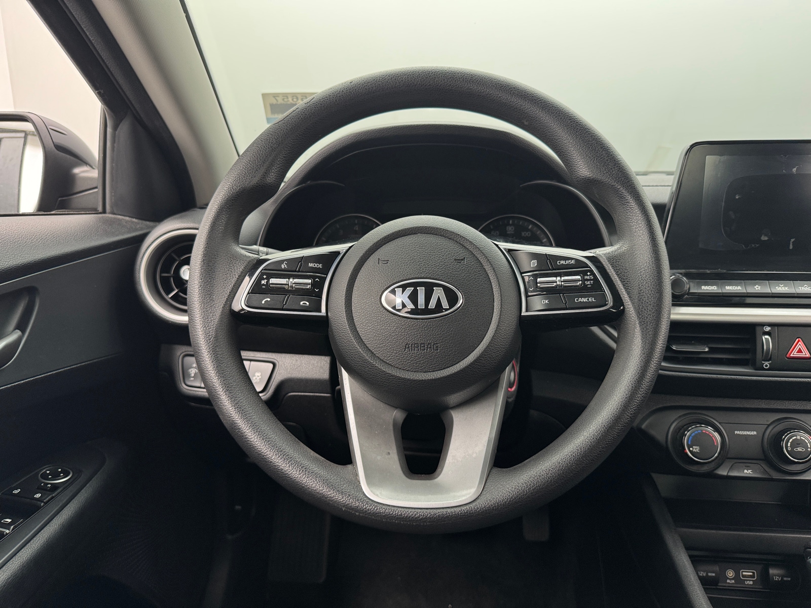 Thumbnail: 2020 Kia Forte - 5