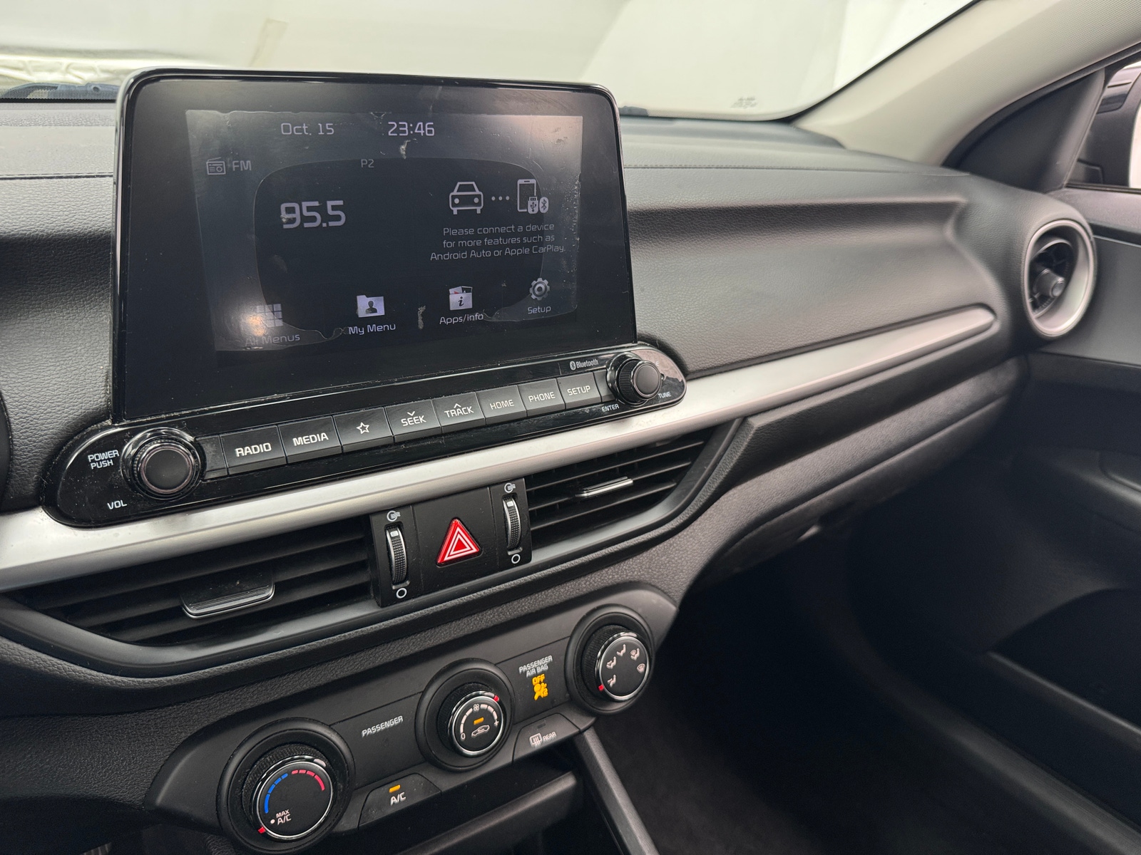 Thumbnail: 2020 Kia Forte - 4
