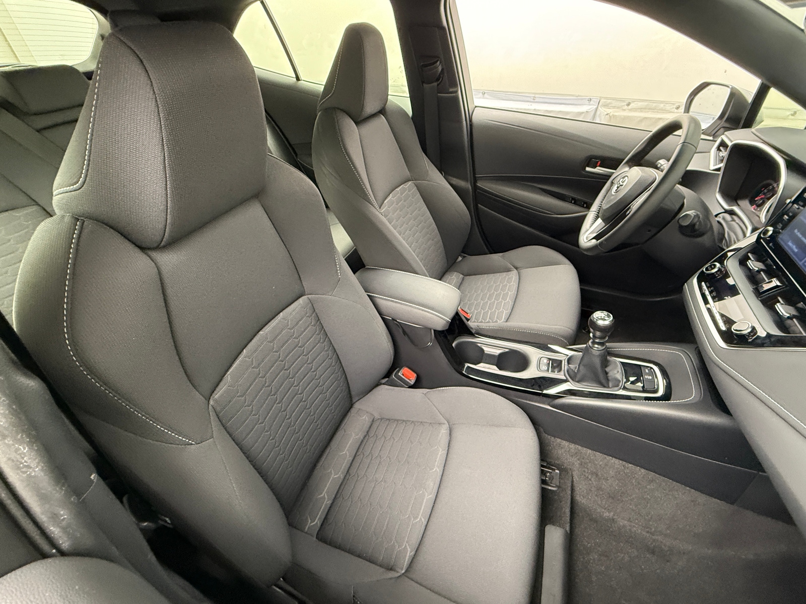 Thumbnail: 2022 Toyota Corolla - 2