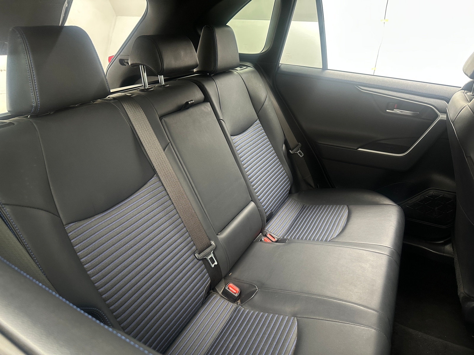 Thumbnail: 2019 Toyota RAV4 - 5