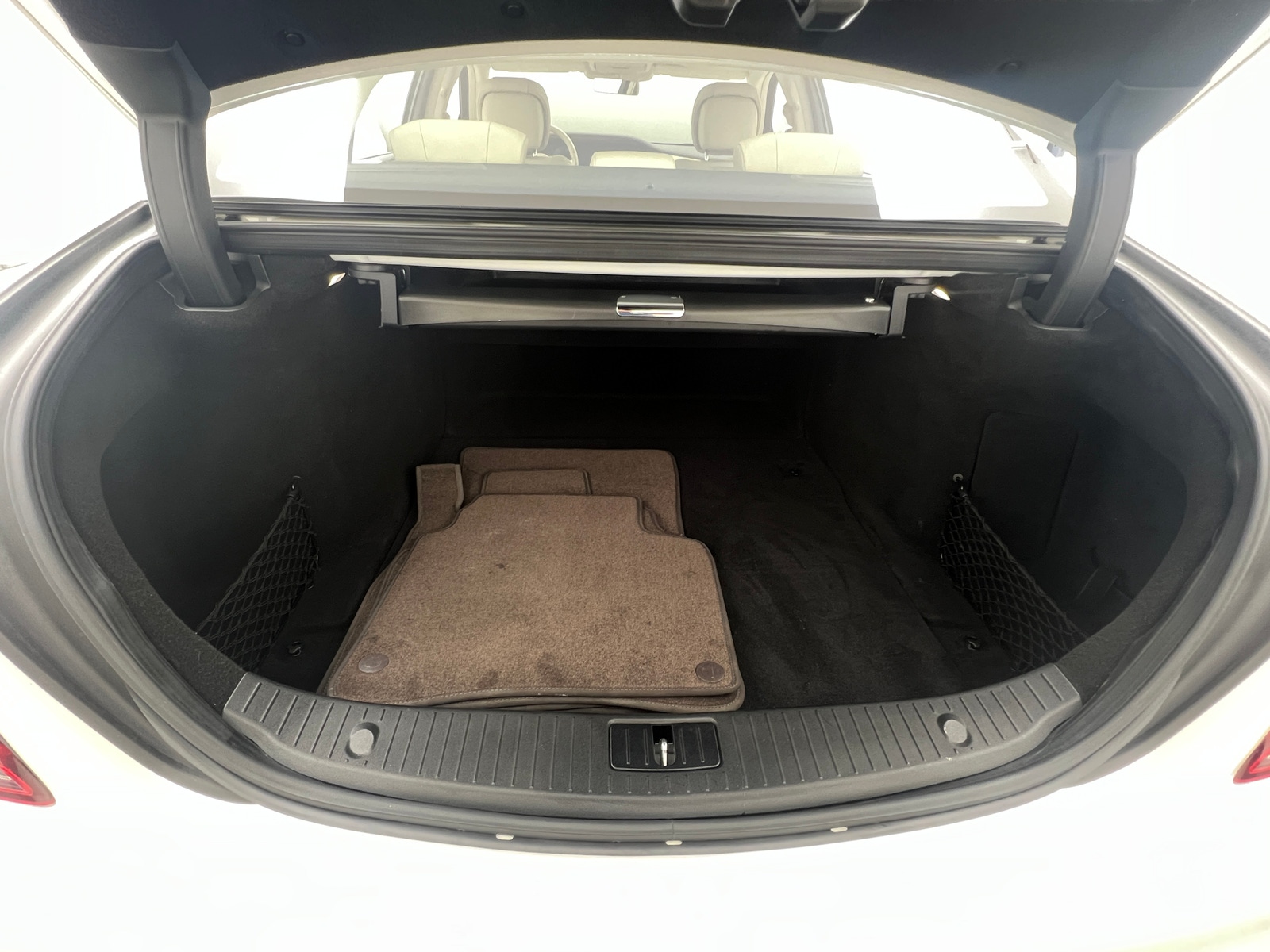 Thumbnail: 2019 Mercedes-Benz S-Class - 6