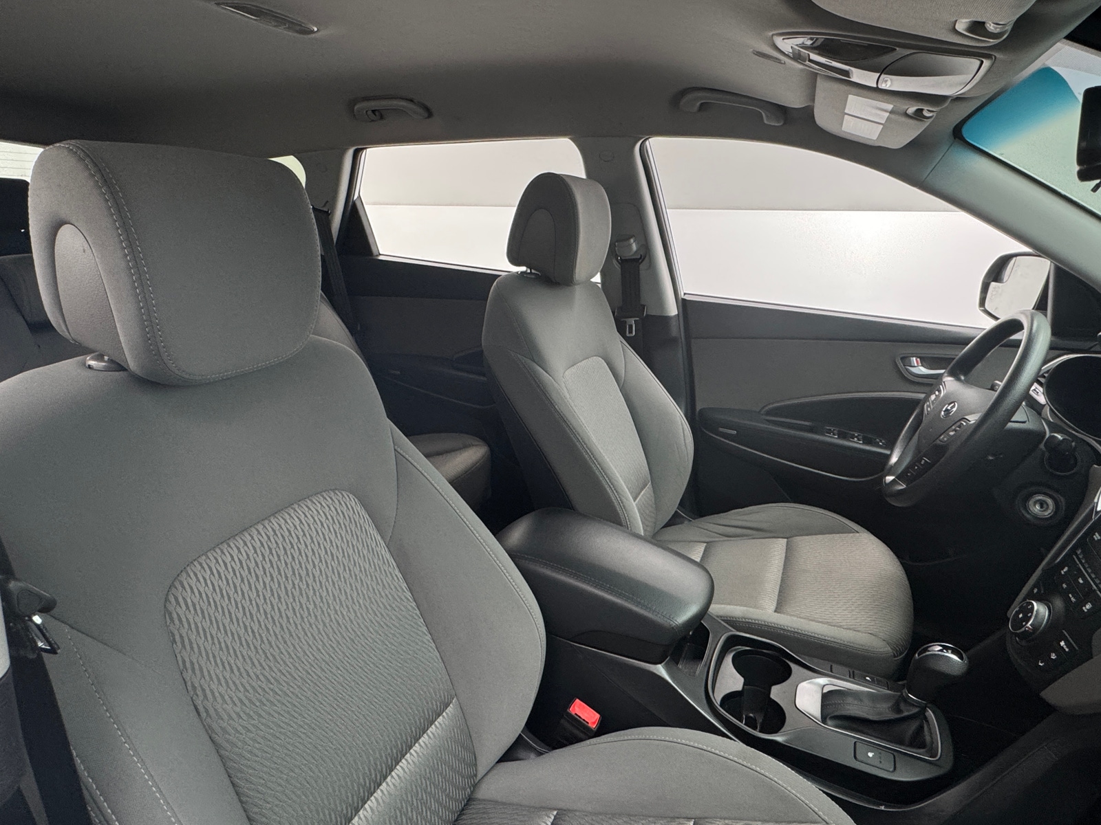 Thumbnail: 2015 Hyundai Santa Fe - 2
