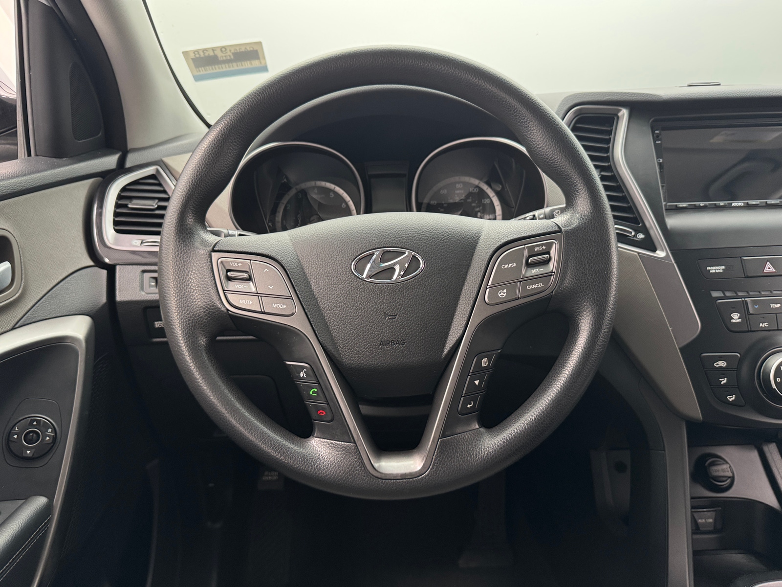 Thumbnail: 2015 Hyundai Santa Fe - 5