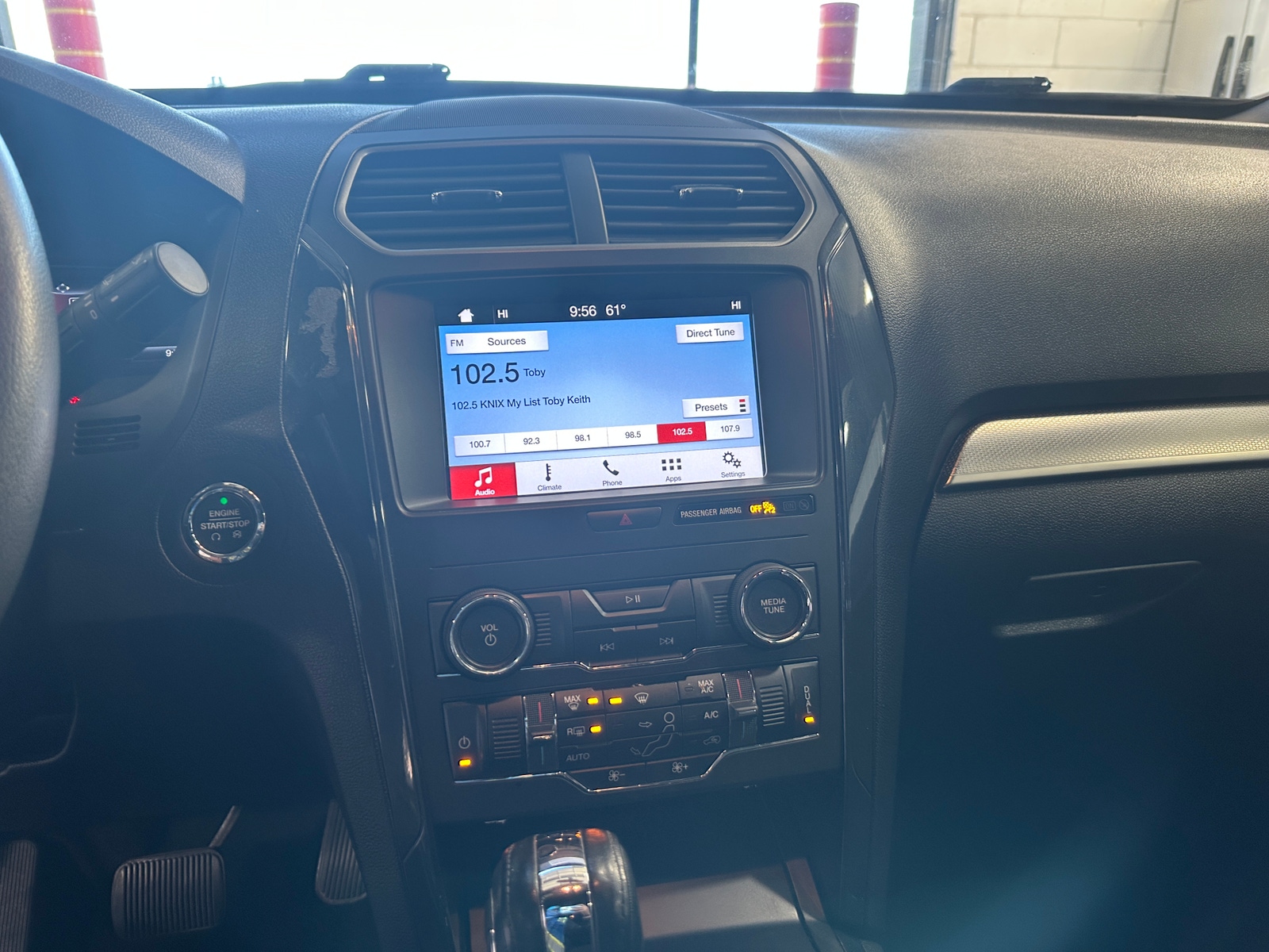 Thumbnail: 2018 Ford Explorer - 4