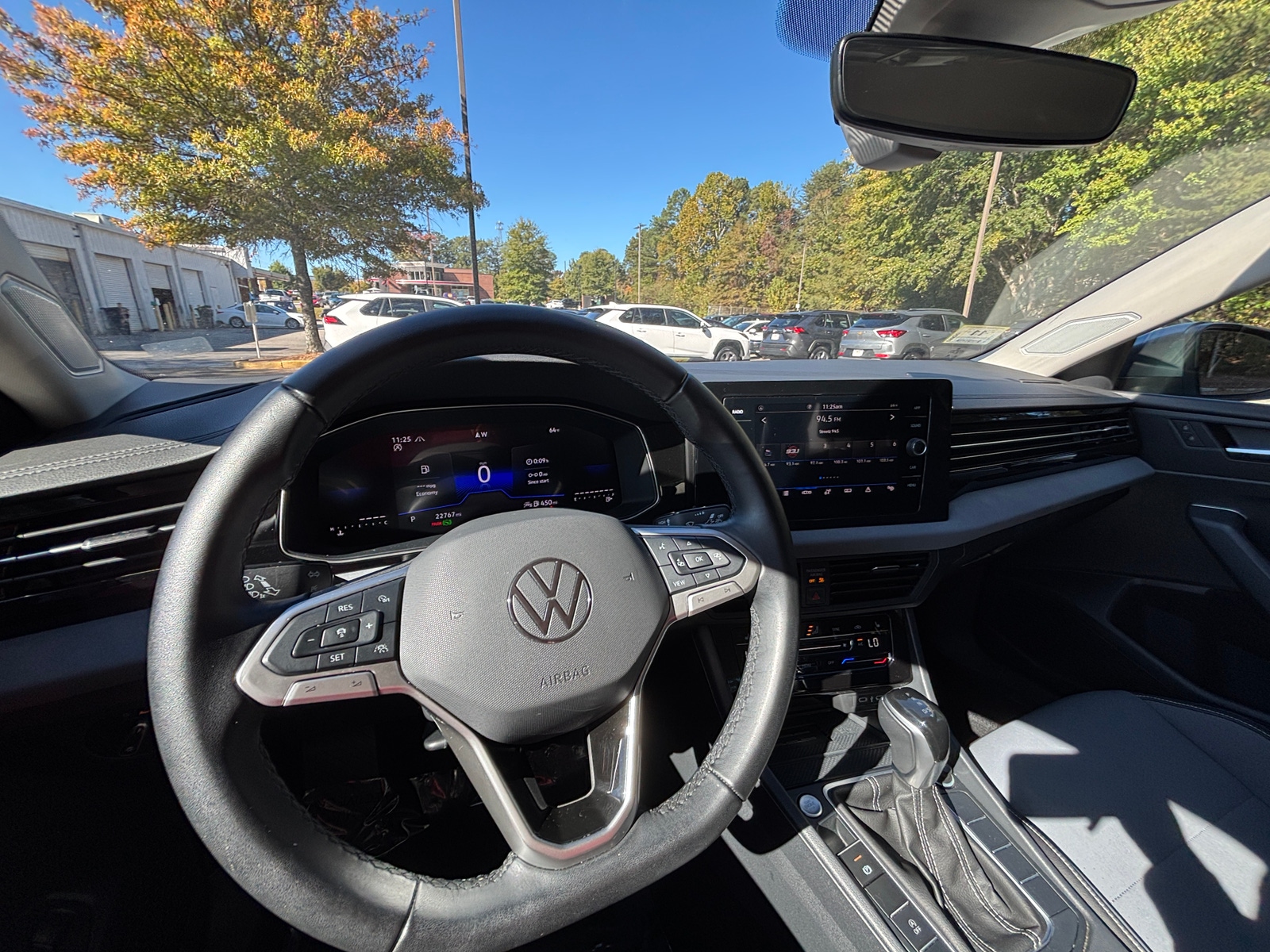 Thumbnail: 2025 Volkswagen Jetta - 3