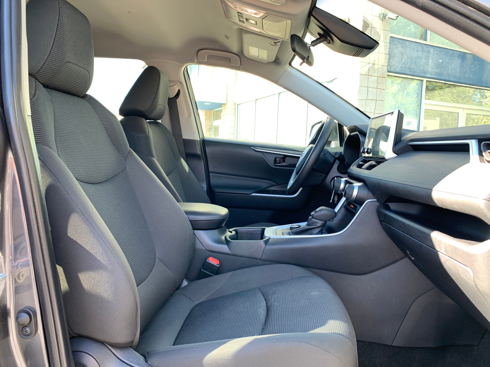 Thumbnail: 2025 Toyota RAV4 - 2