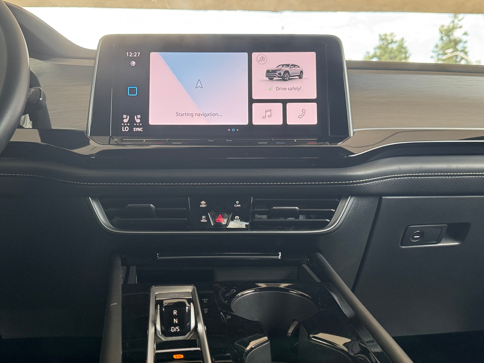 Thumbnail: 2025 Volkswagen Atlas - 4