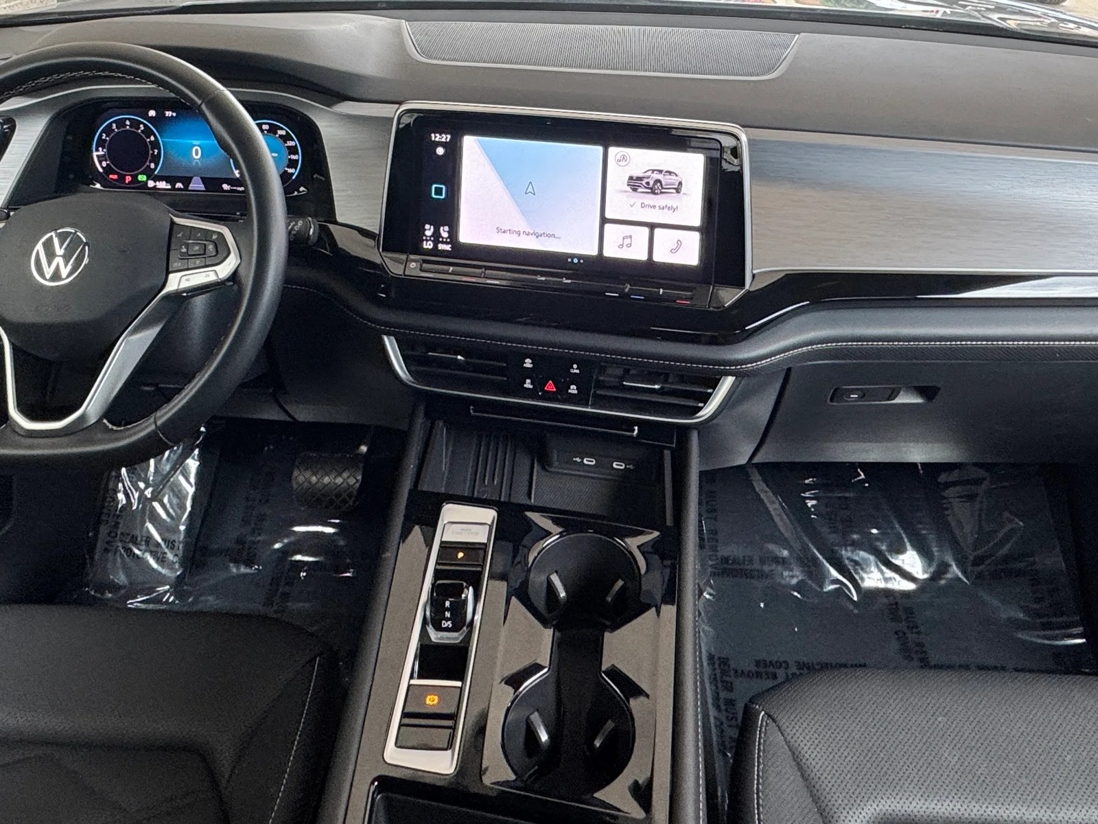 Thumbnail: 2025 Volkswagen Atlas - 3